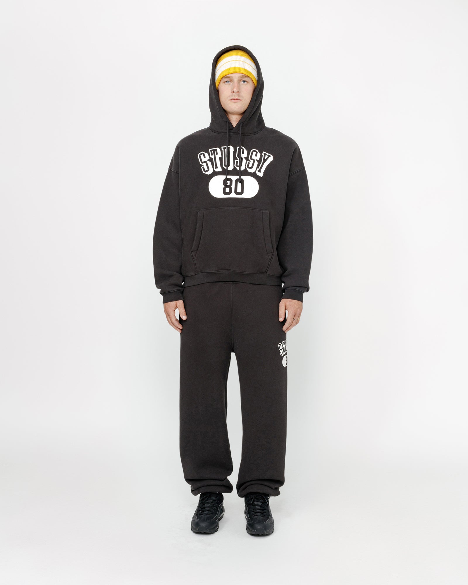 Stüssy 80 Fleece Pant in washed black – Stüssy Japan