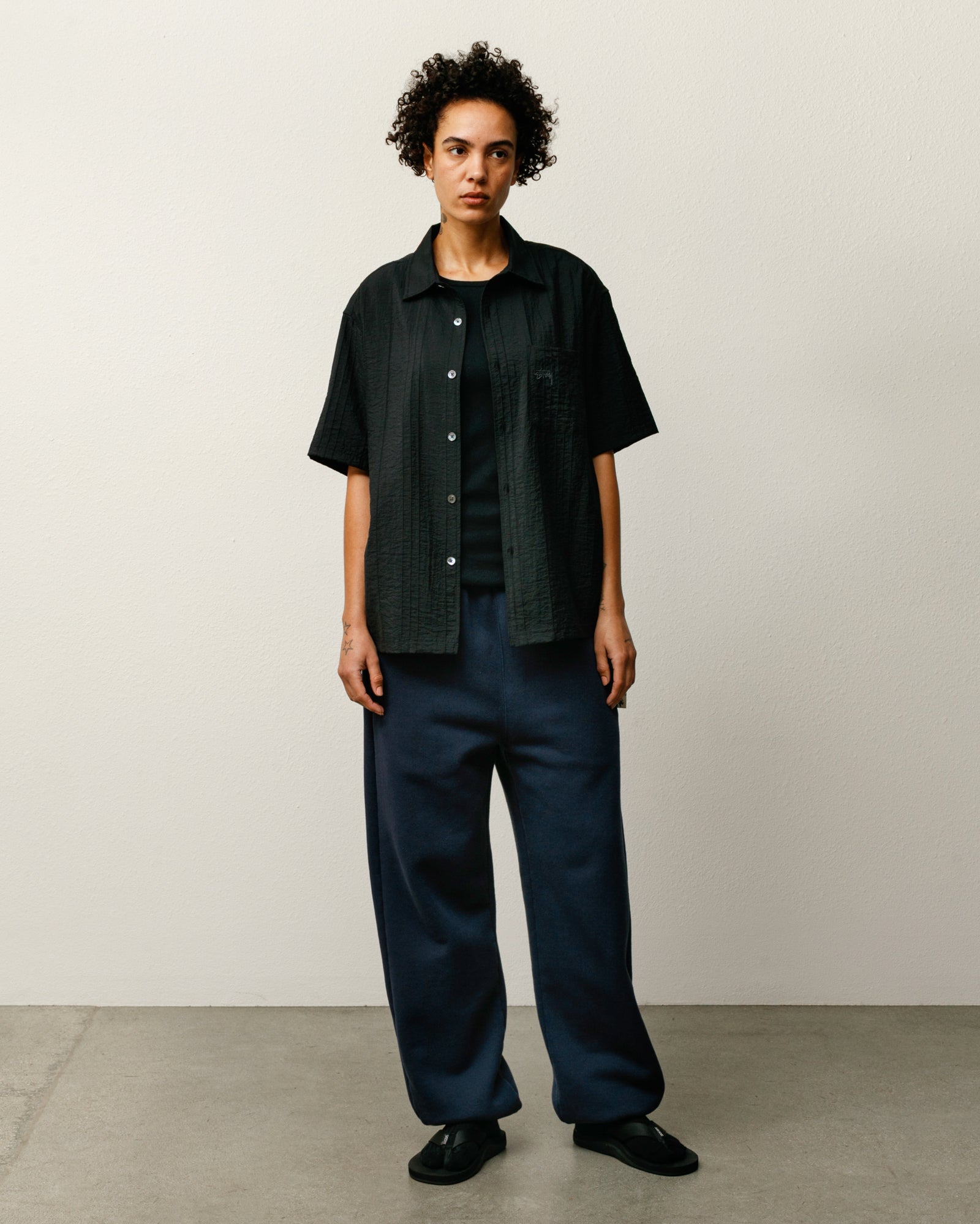 Pleated Textured Shirt – Black | Tops & Shirts | Stüssy Japan