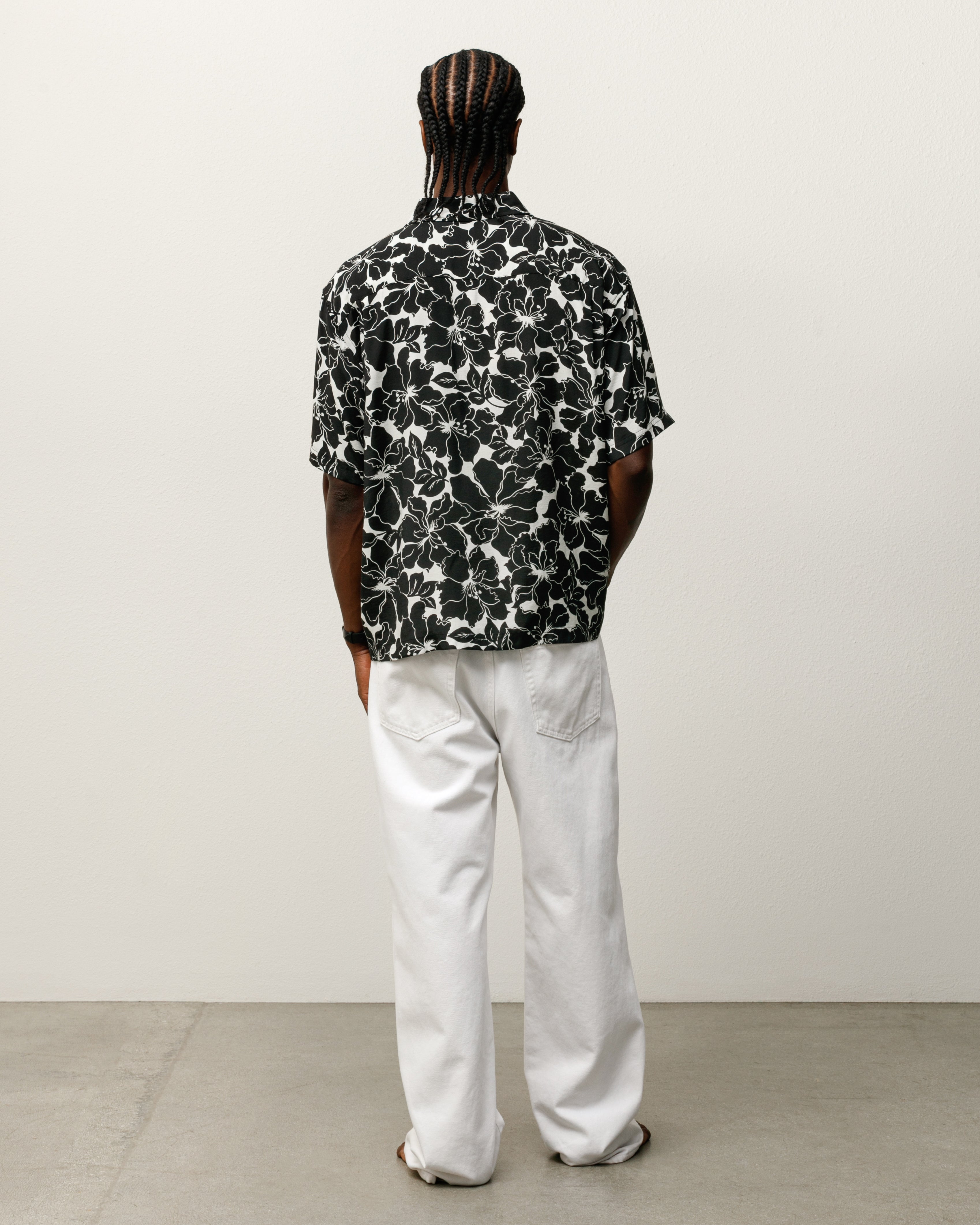 1110386_BLAC_4.jpg?v=