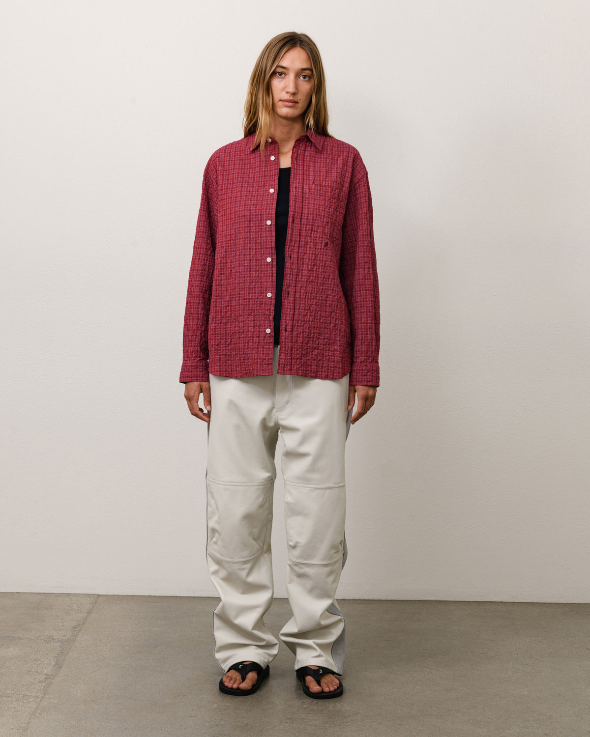 Standard Ls Shirt Crinkle Unisex Long Sleeve In Burgundy Check