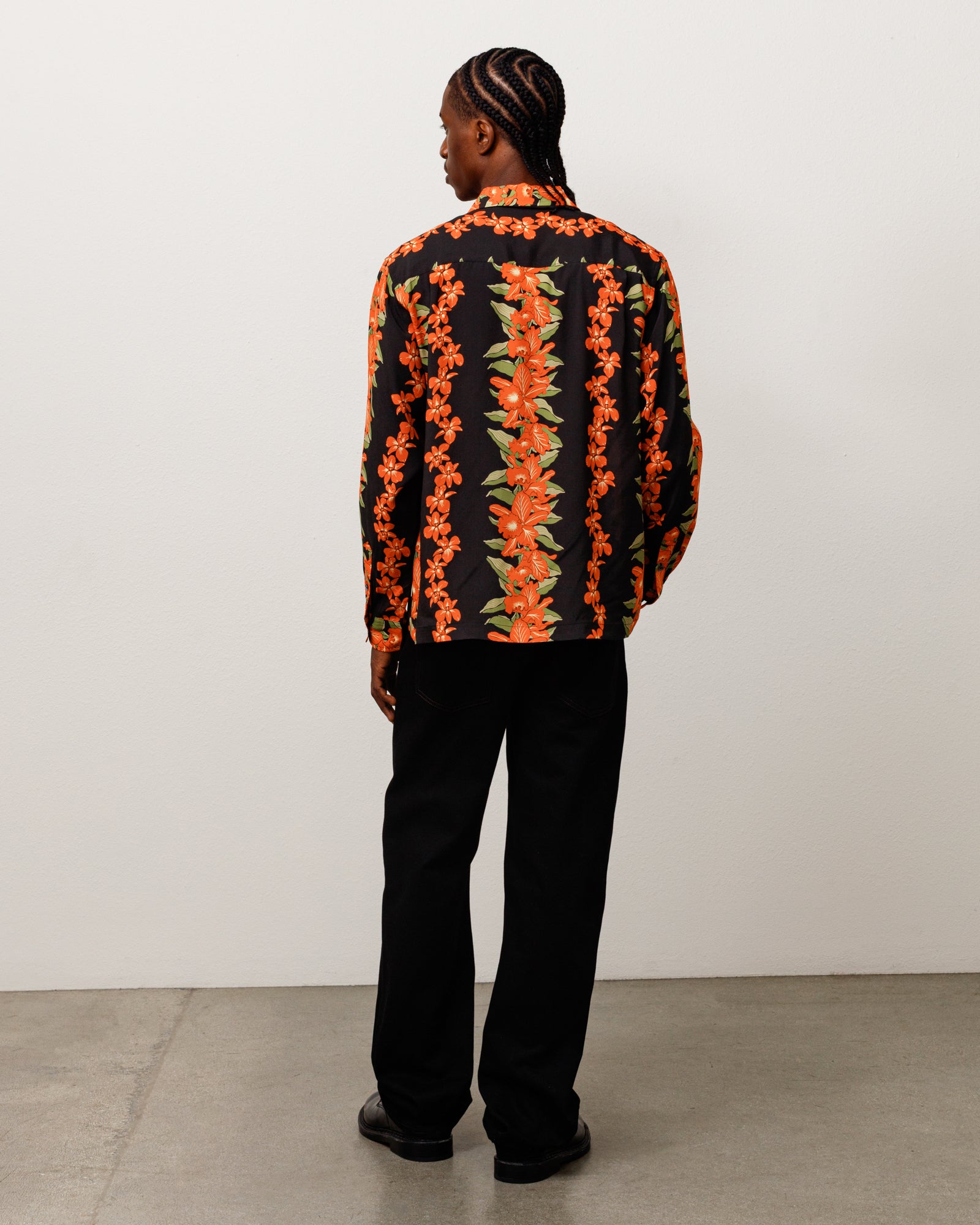 Hawaiian Floral Shirt - Black | Tops & Shirts | Stüssy Japan