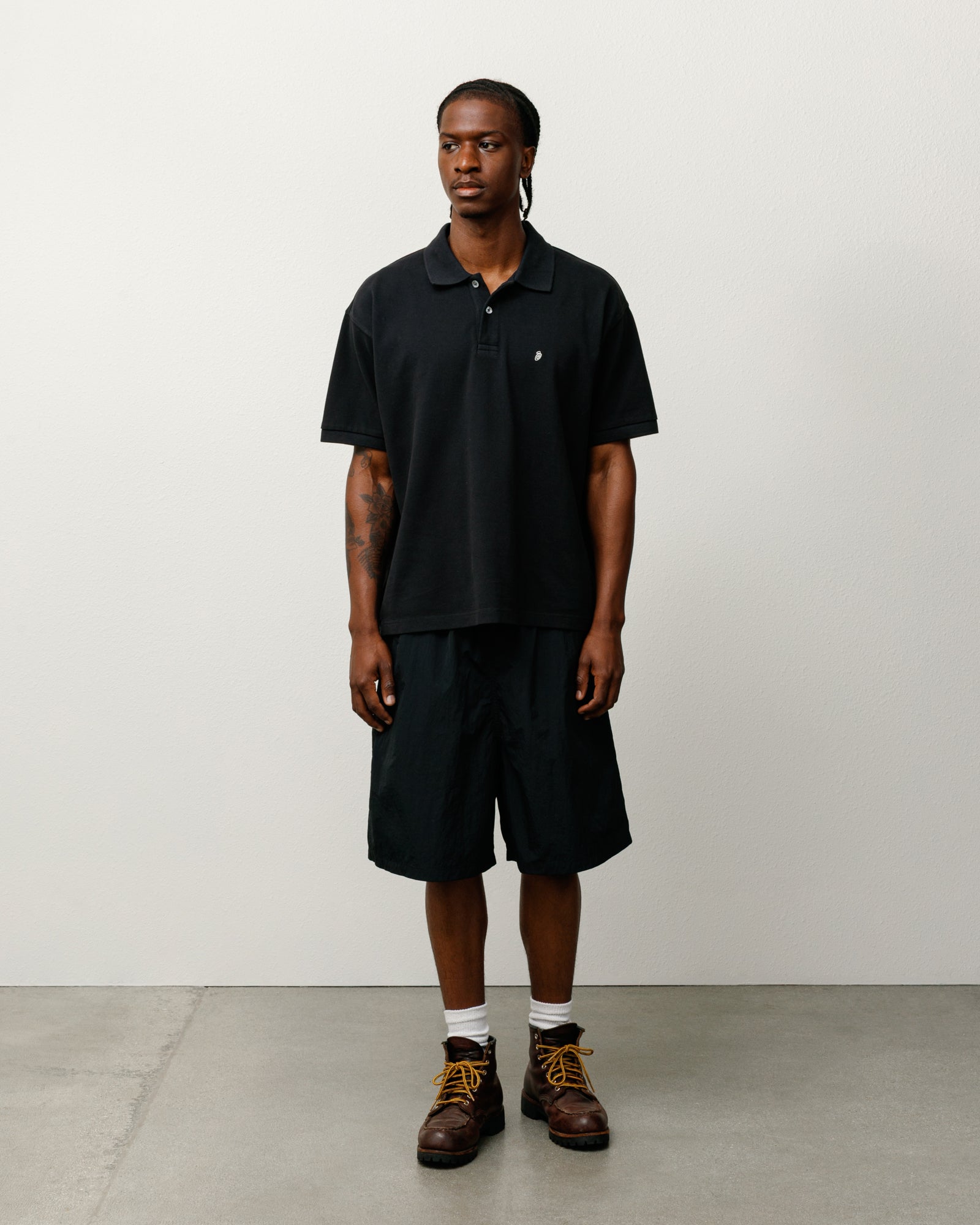 Court Short Mens Regular In Black