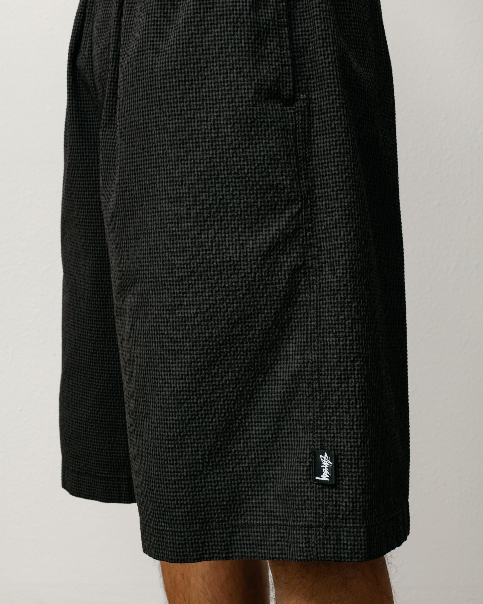 Baggy Seersucker Beach Short – Black | Shorts & Trunks | Stüssy Japan