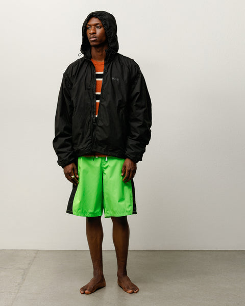 Stüssy Curved Panel Board Short メンズ ボードショーツ、カラーはグリーン