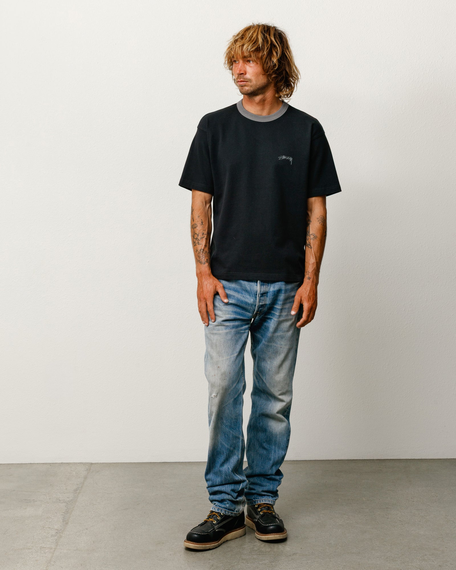 Ss Ringer Tee Unisex Short Sleeve In Black