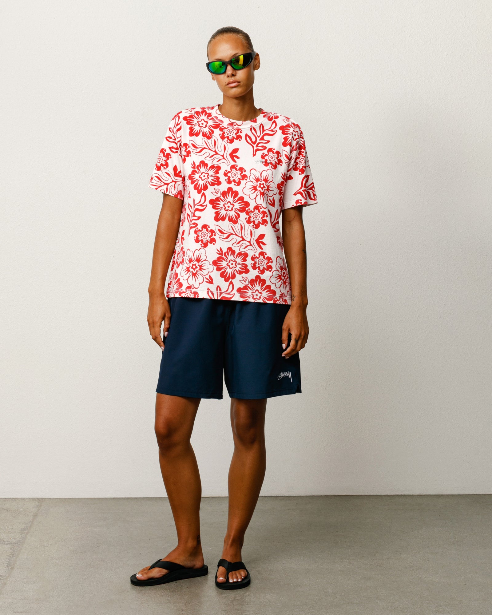 Lazy Floral Tee - White | Tops & Shirts | Stüssy Japan
