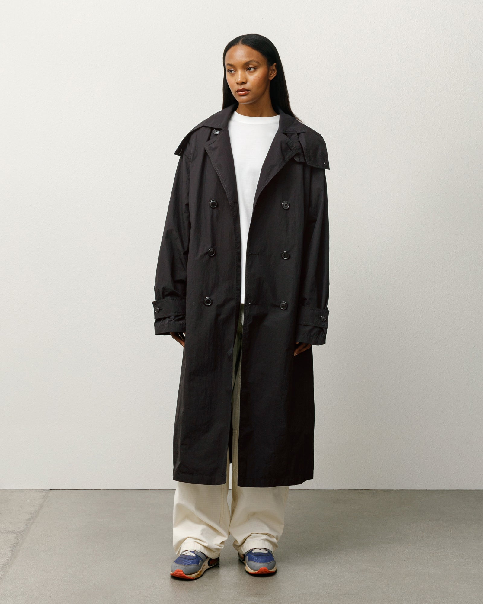 Lightweight Surfman Trench – Black | Outerwear | Stüssy Japan