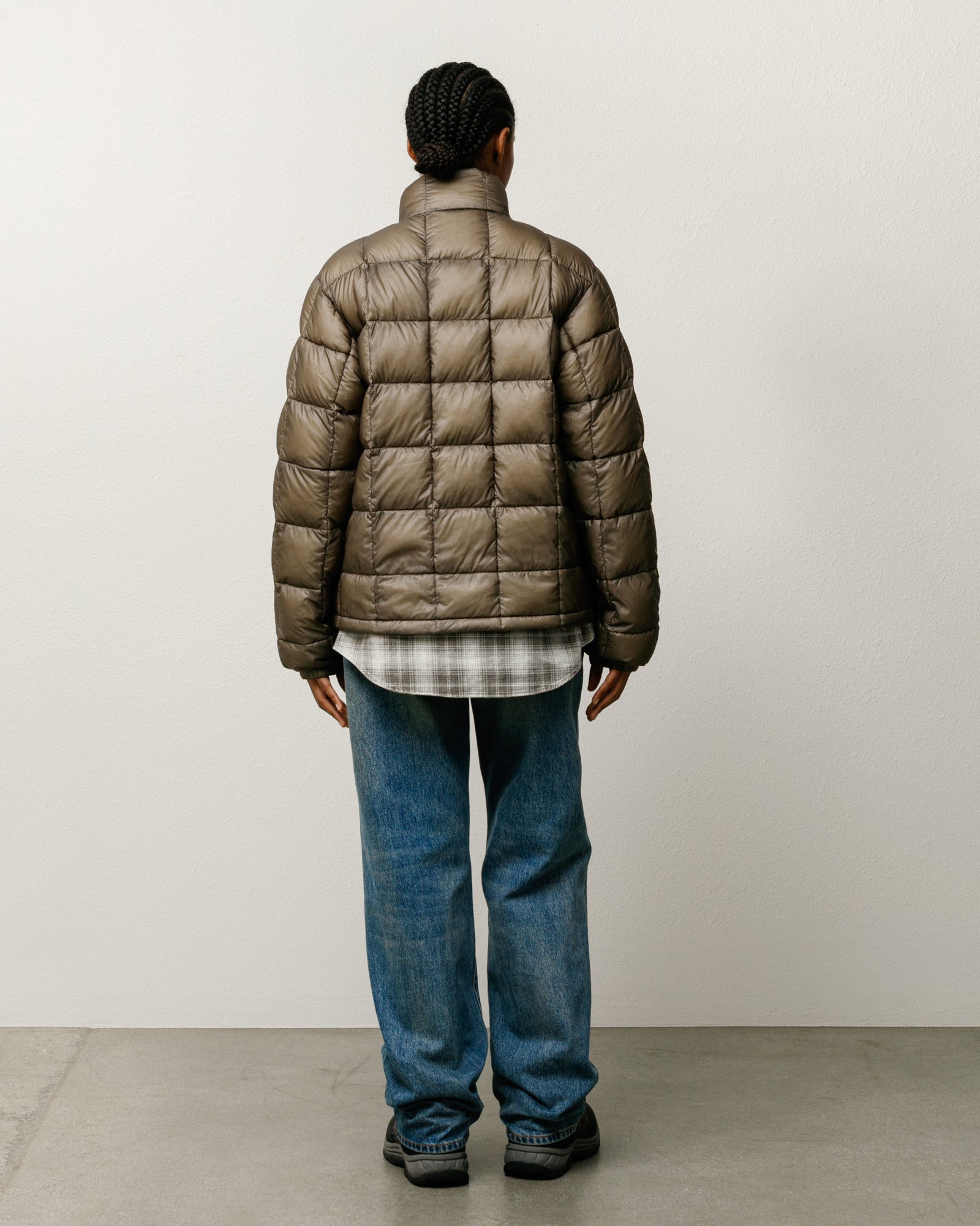 Midweight Puffer – Taupe | Outerwear | Stüssy Japan