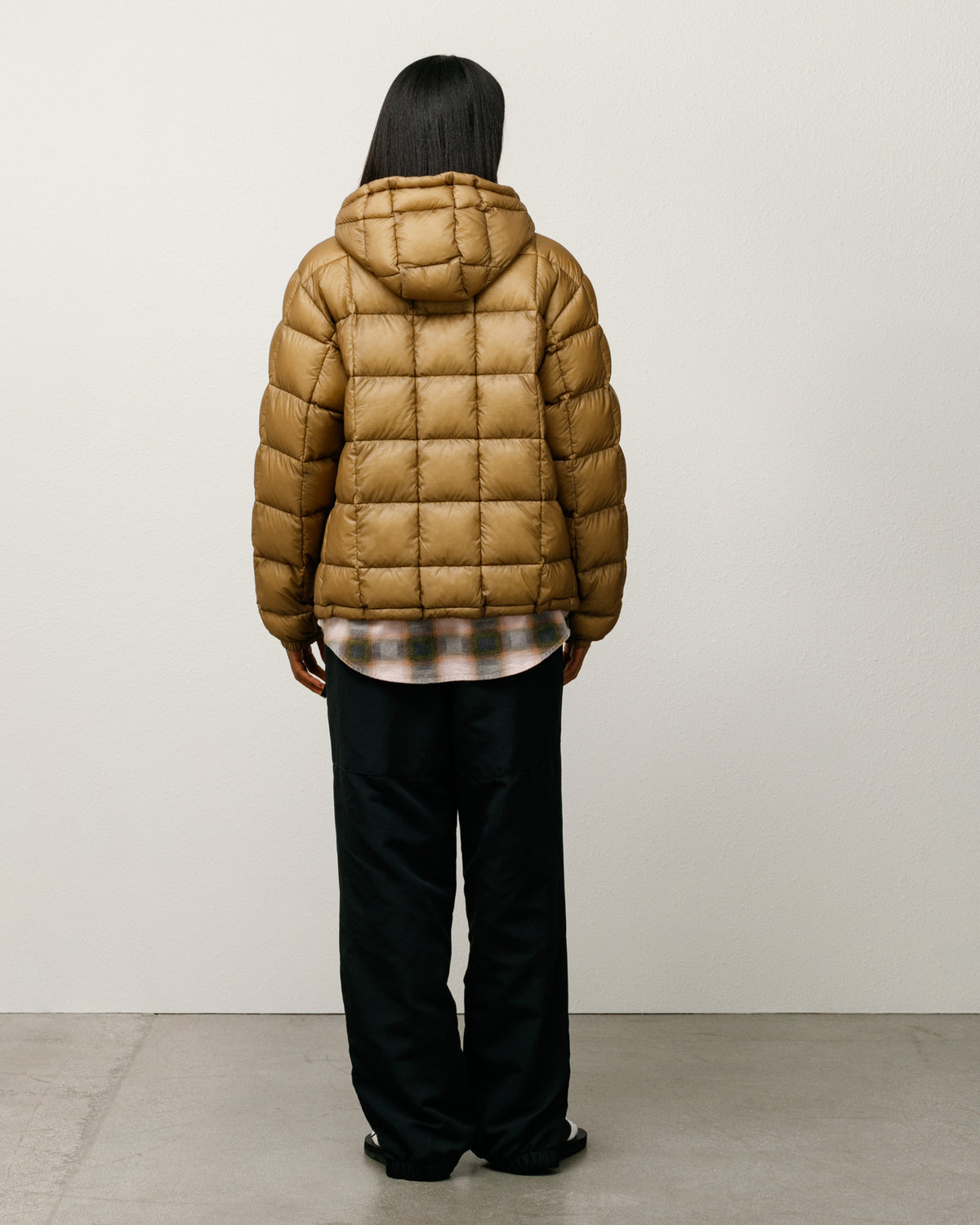 Midweight Hooded Puffer – Khaki | Outerwear | Stüssy Japan