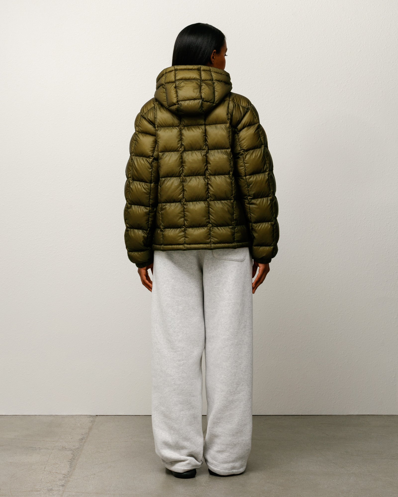 Midweight Hooded Puffer – Olive | Outerwear | Stüssy Japan