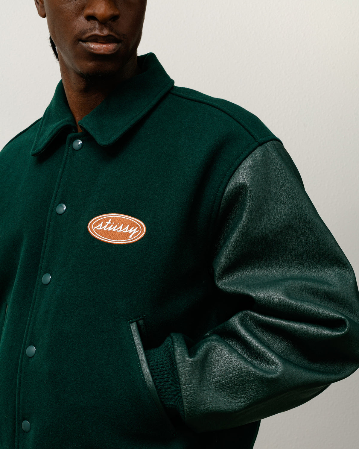Script Oval Varsity Jacket – Green | Outerwear | Stüssy Japan