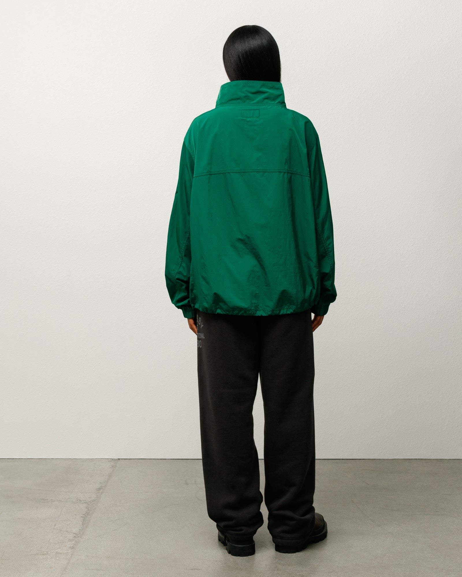 Warm Up Pullover – Green | Outerwear | Stüssy Japan