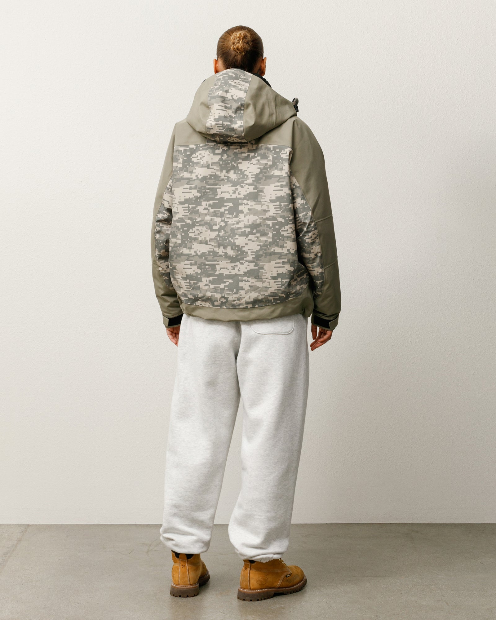Gore-Tex® Guide Shell – Digi Camo | Outerwear | Stüssy Japan