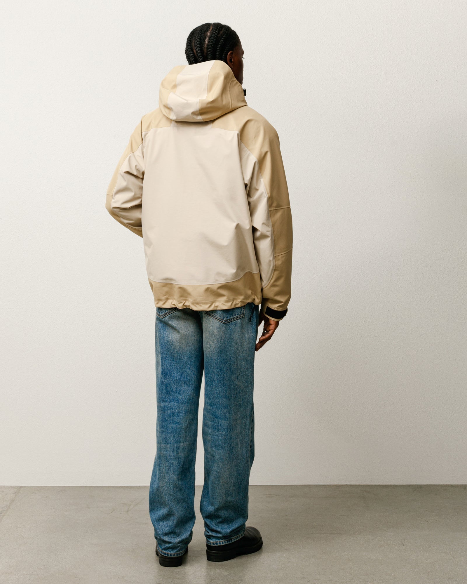 Gore-Tex® Guide Shell – Khaki | Outerwear | Stüssy Japan