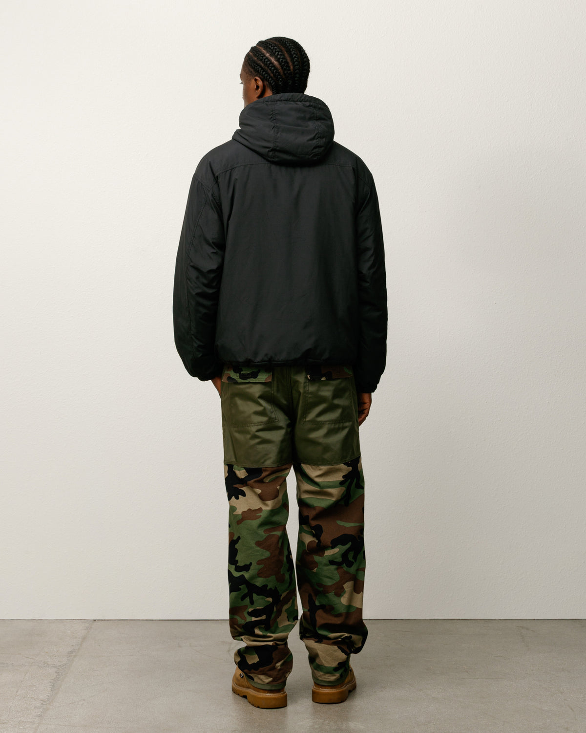 Insulated Hooded Jacket – Black | Outerwear | Stüssy Japan