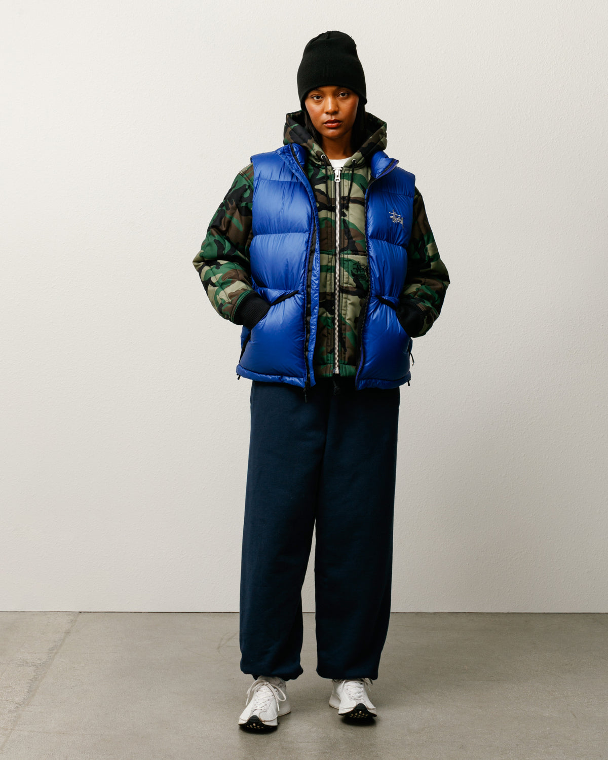 Micro Ripstop Down Vest – Royal | Outerwear | Stüssy Japan