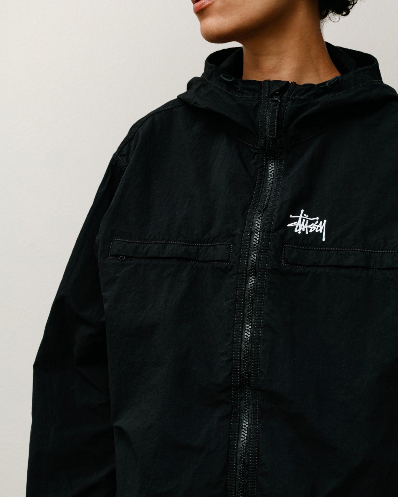 Lightweight Hooded Jacket – Black | Outerwear | Stüssy Japan