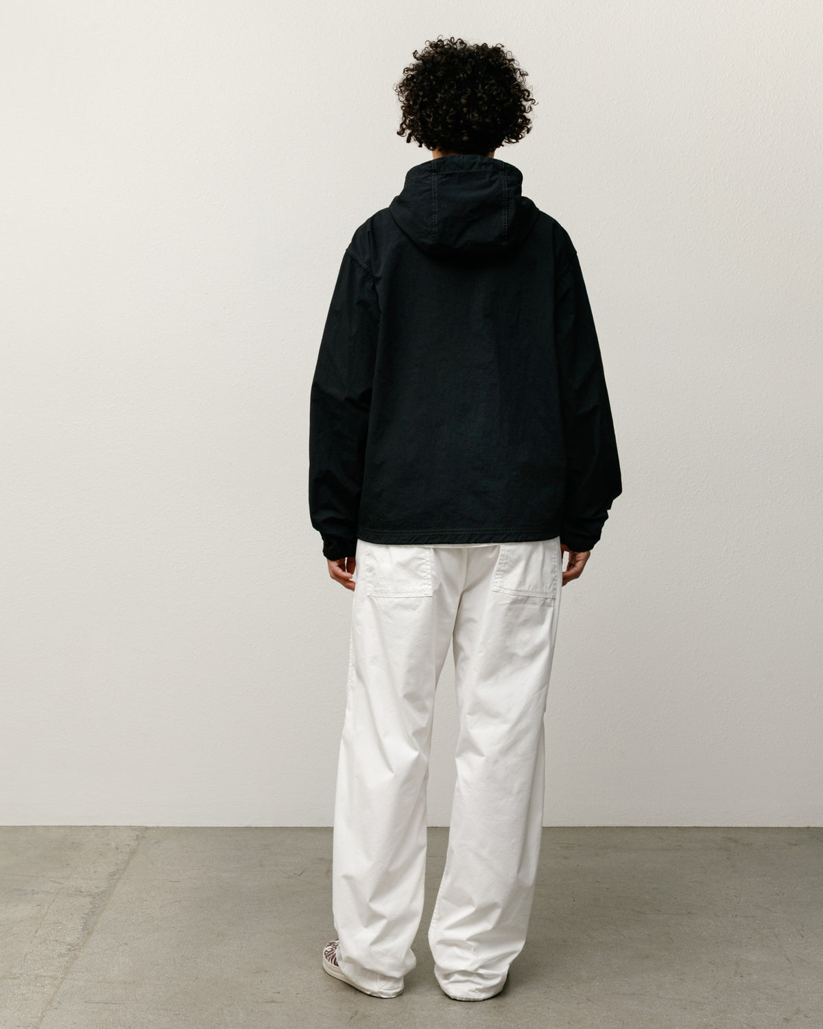 Lightweight Hooded Jacket – Black | Outerwear | Stüssy Japan