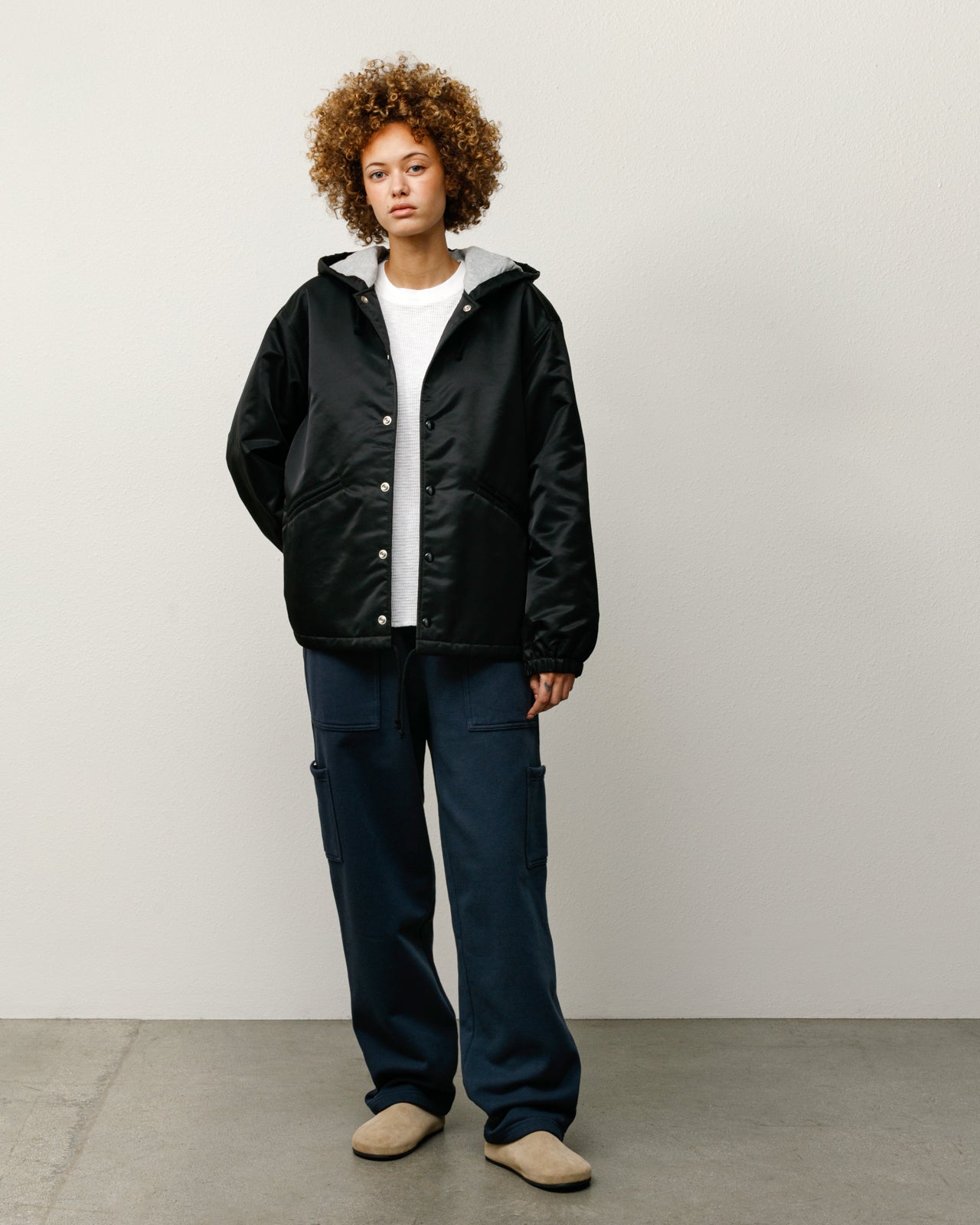 Hooded Coaches Jacket – Black | Outerwear | Stüssy Japan