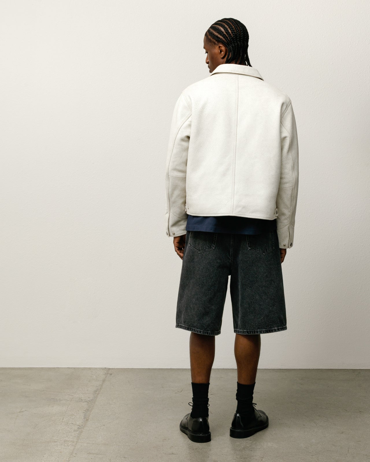 Garage Jacket Cracked Leather – White | Outerwear | Stüssy Japan