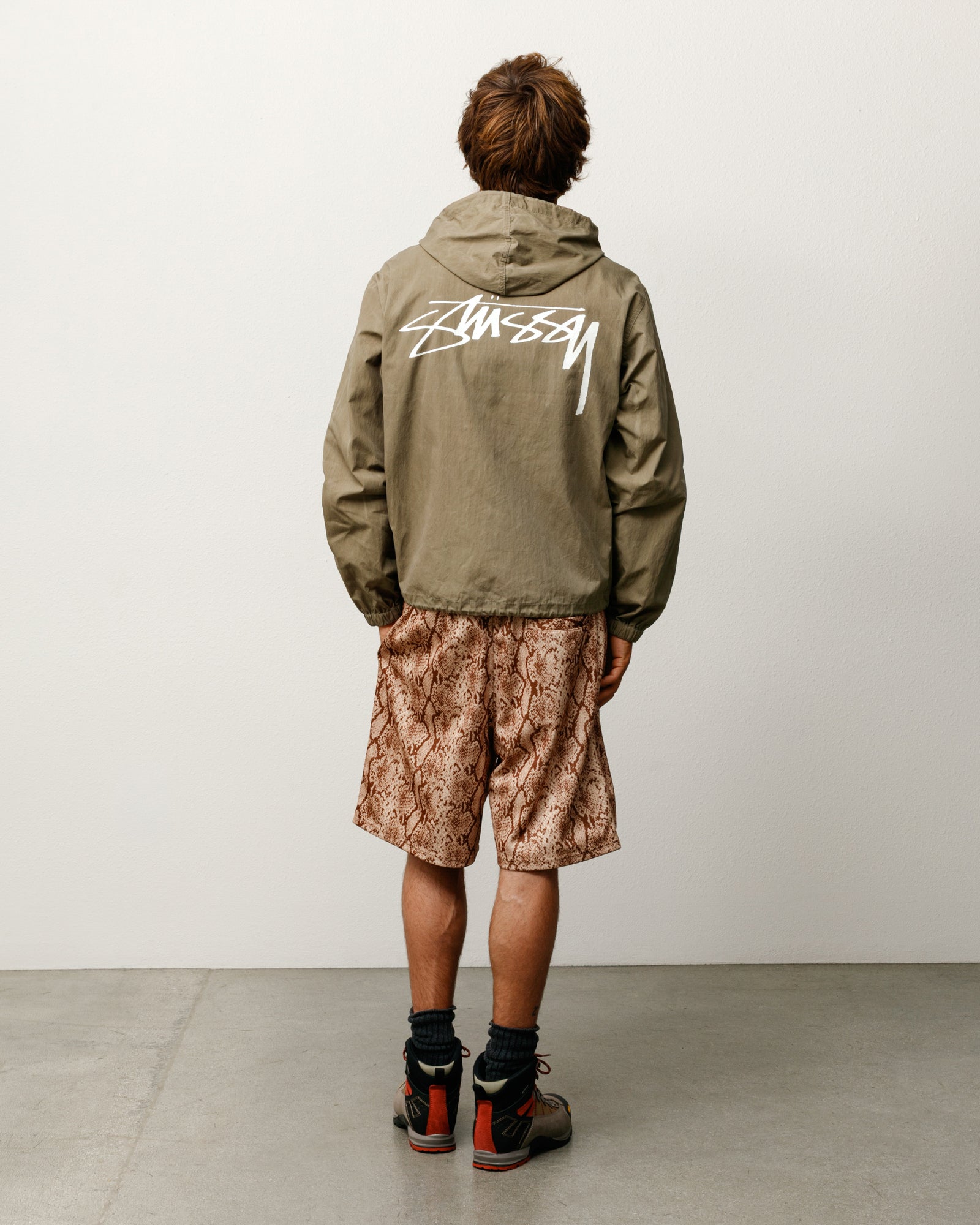 Waxed Cotton Beach Shell - Olive | Outerwear | Stüssy Japan