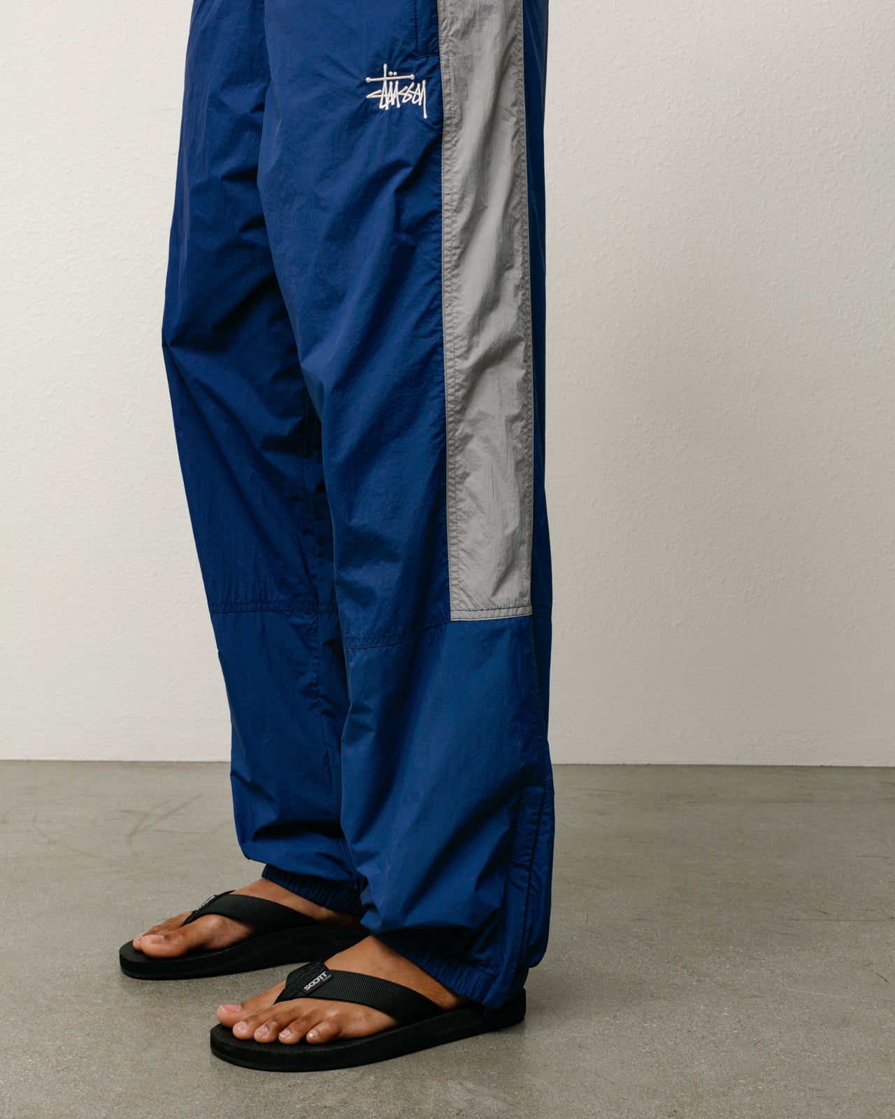Stussy 青 サイドラインパンツ STUSSY SPORT（ステューシースポーツ） 90s 紺タグ ロゴプリントサイド