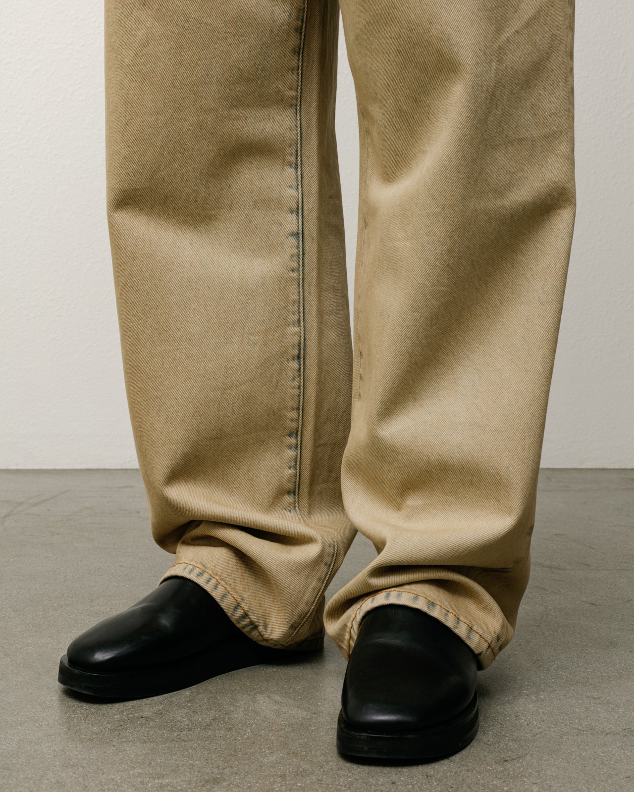 k*k様 STUSSY BIG OL JEAN RESIN WASH KHAKI Big Ol' Jean Denim – Resin Wash Khaki | Pants | Stüssy Japan