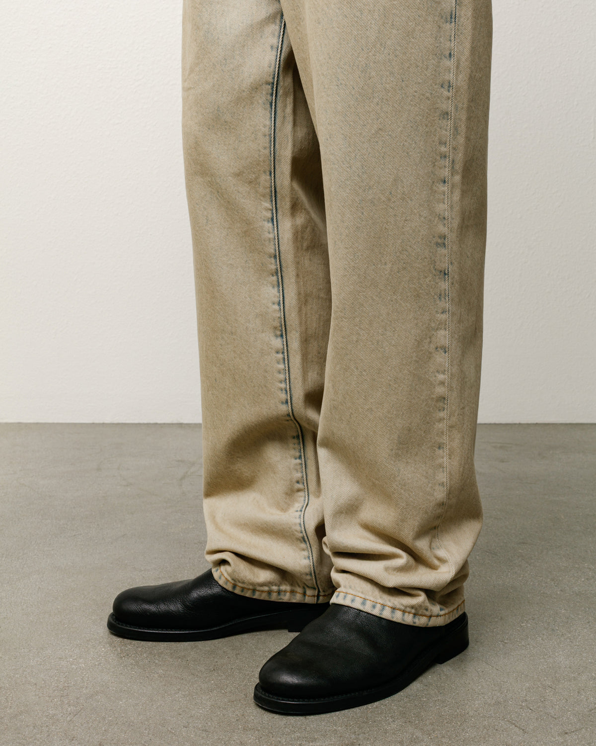 New Classic Jean Denim – Resin Wash Khaki | Pants | Stüssy Japan