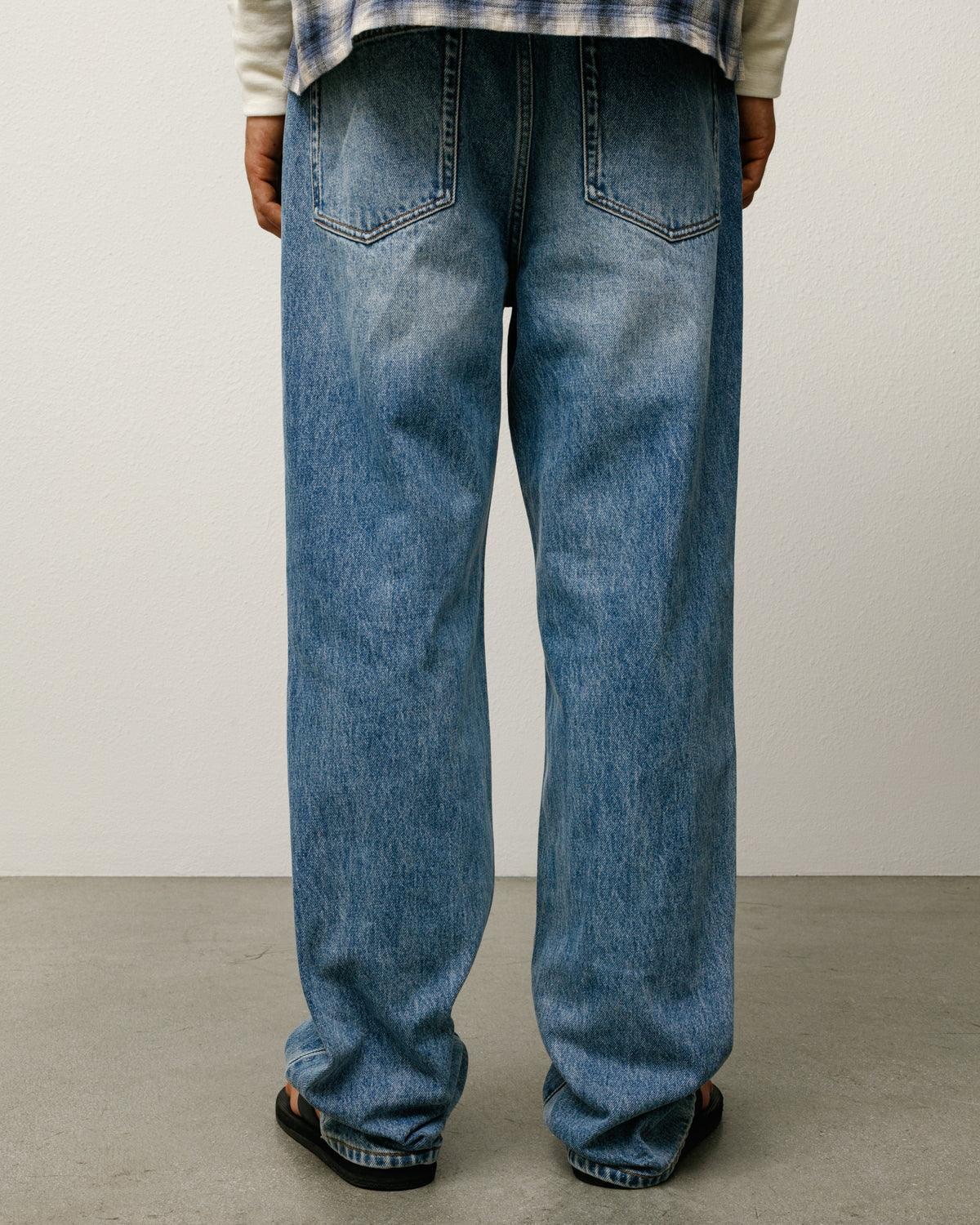 New Classic Jean Denim – Indigo Stone Wash | Pants | Stüssy Japan