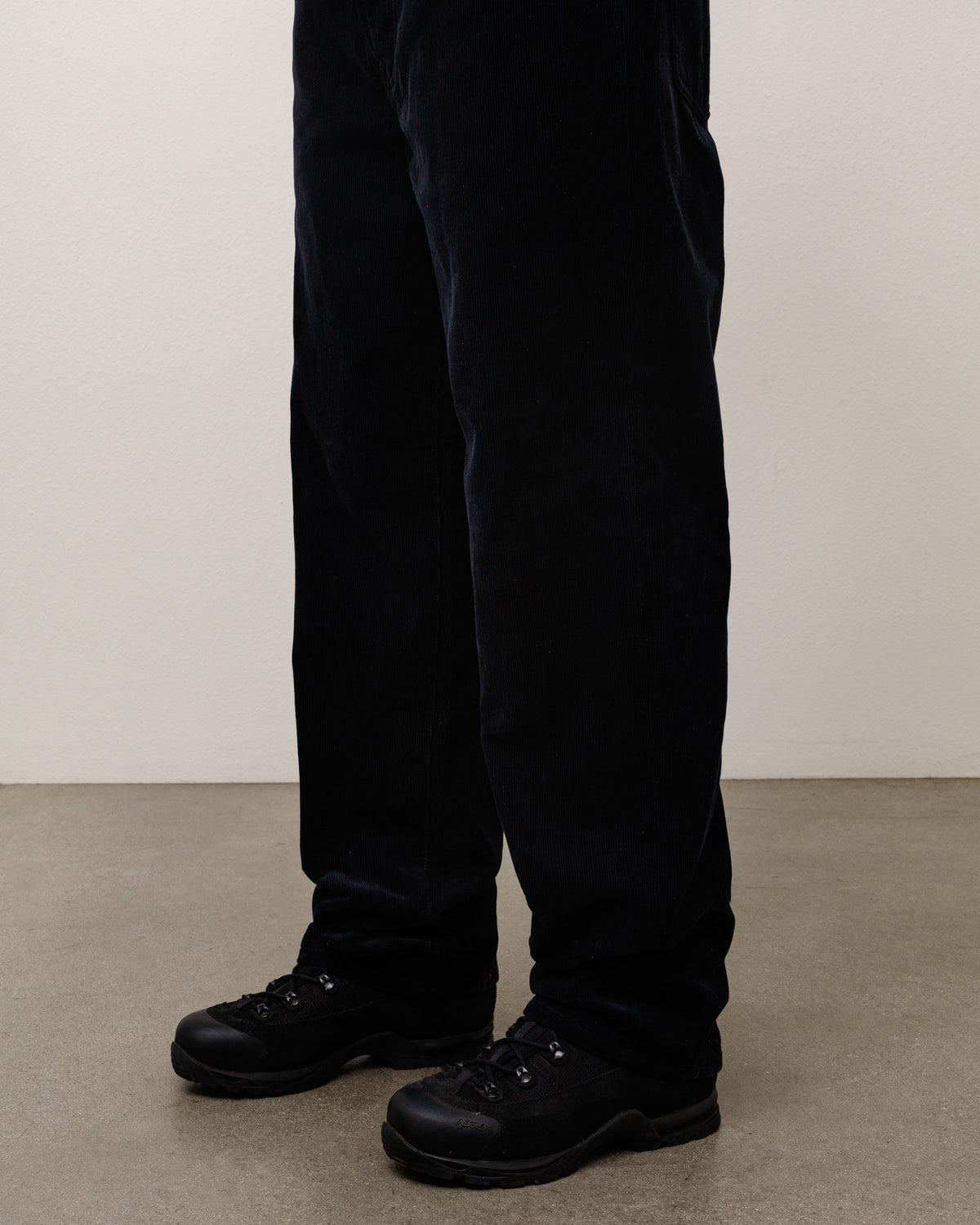 New Classic Corduroy Unisex Regular In Navy