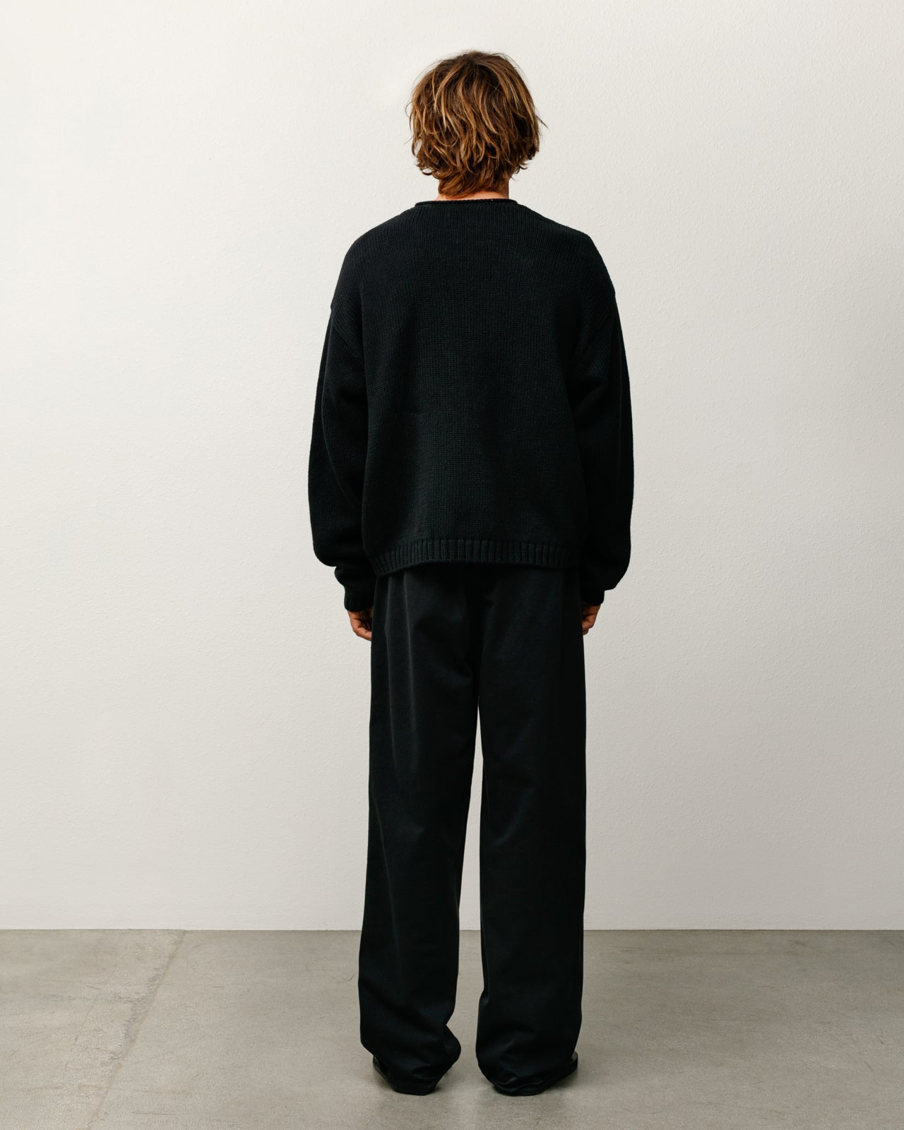 Roll V Neck Sweater – Black | Tops & Knits | Stüssy Japan