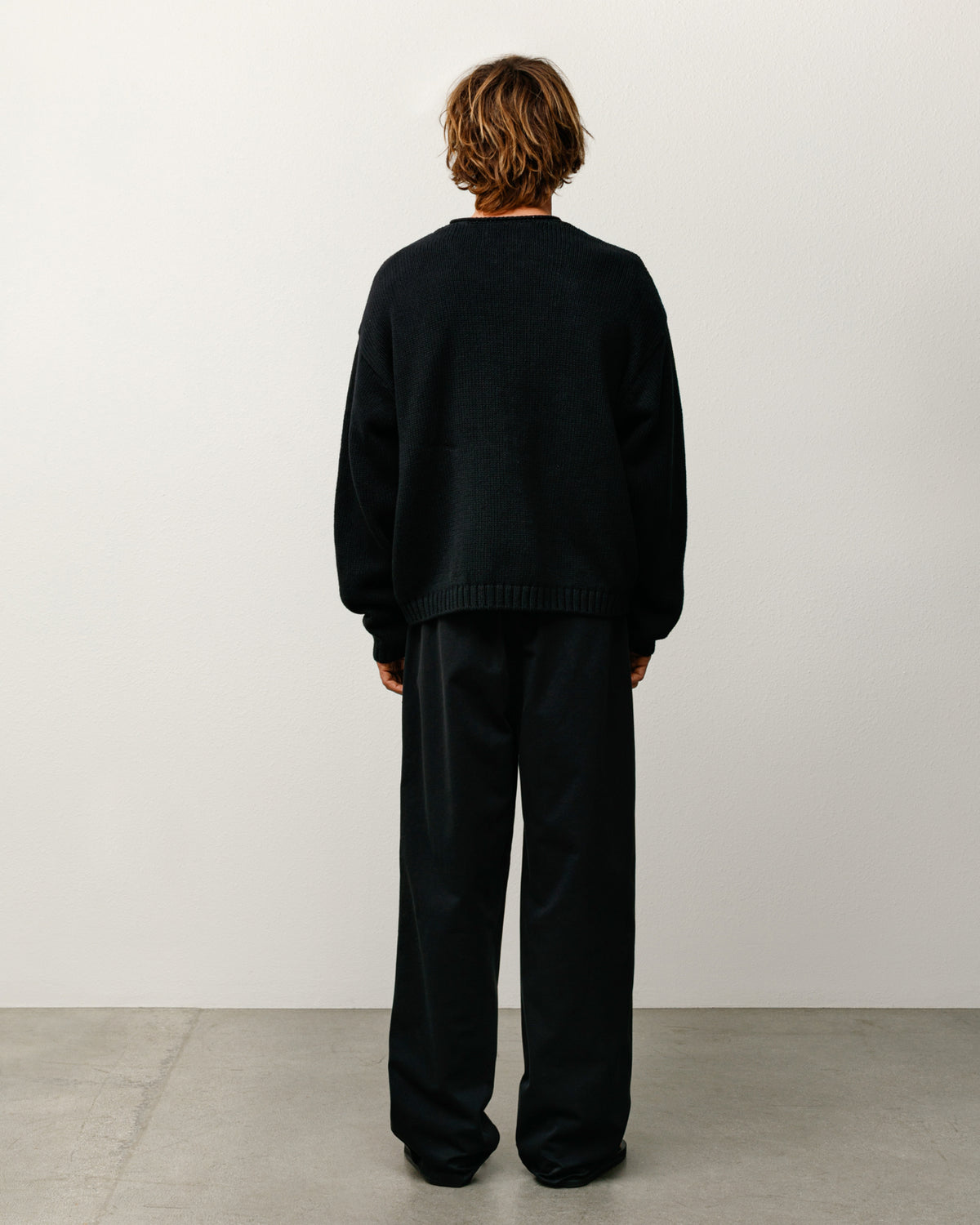 Roll V Neck Sweater – Black | Tops & Knits | Stüssy Japan