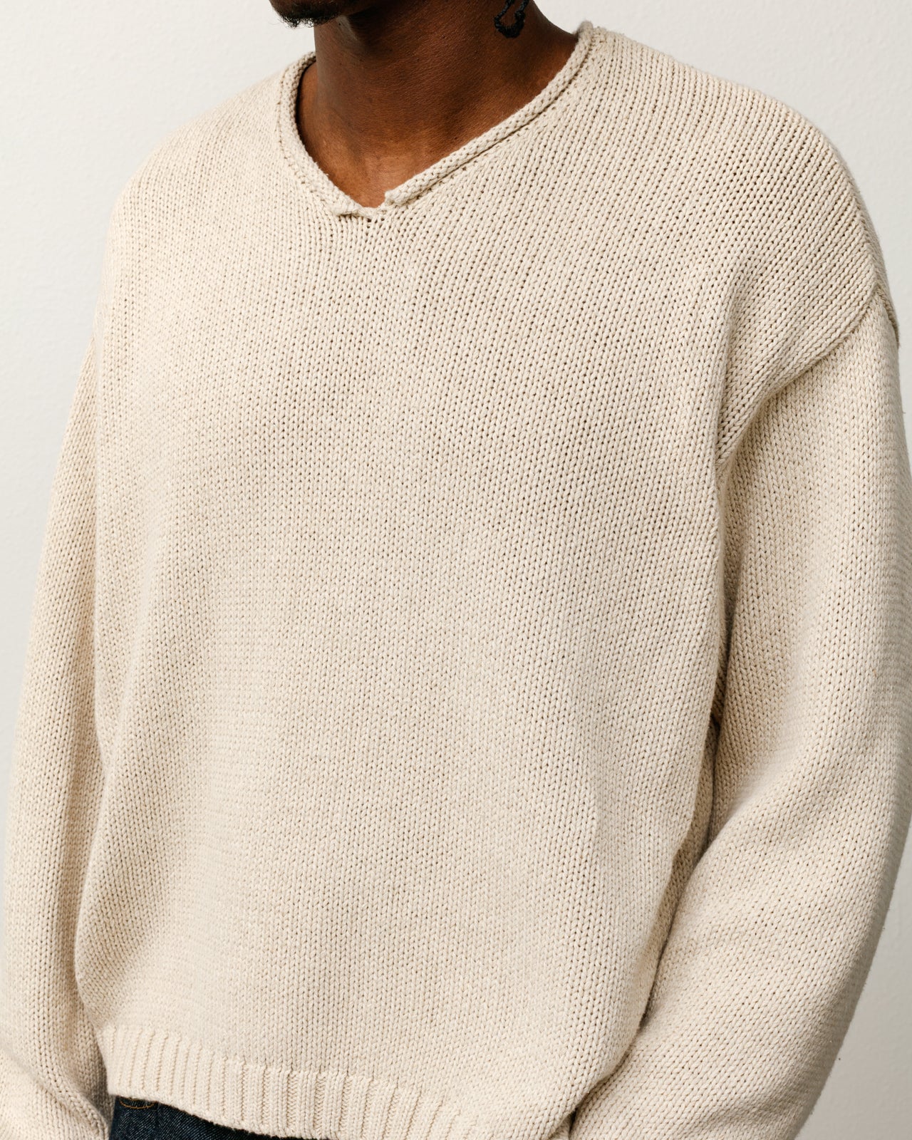 Roll V Neck Sweater – Oatmeal | Tops & Knits | Stüssy Japan