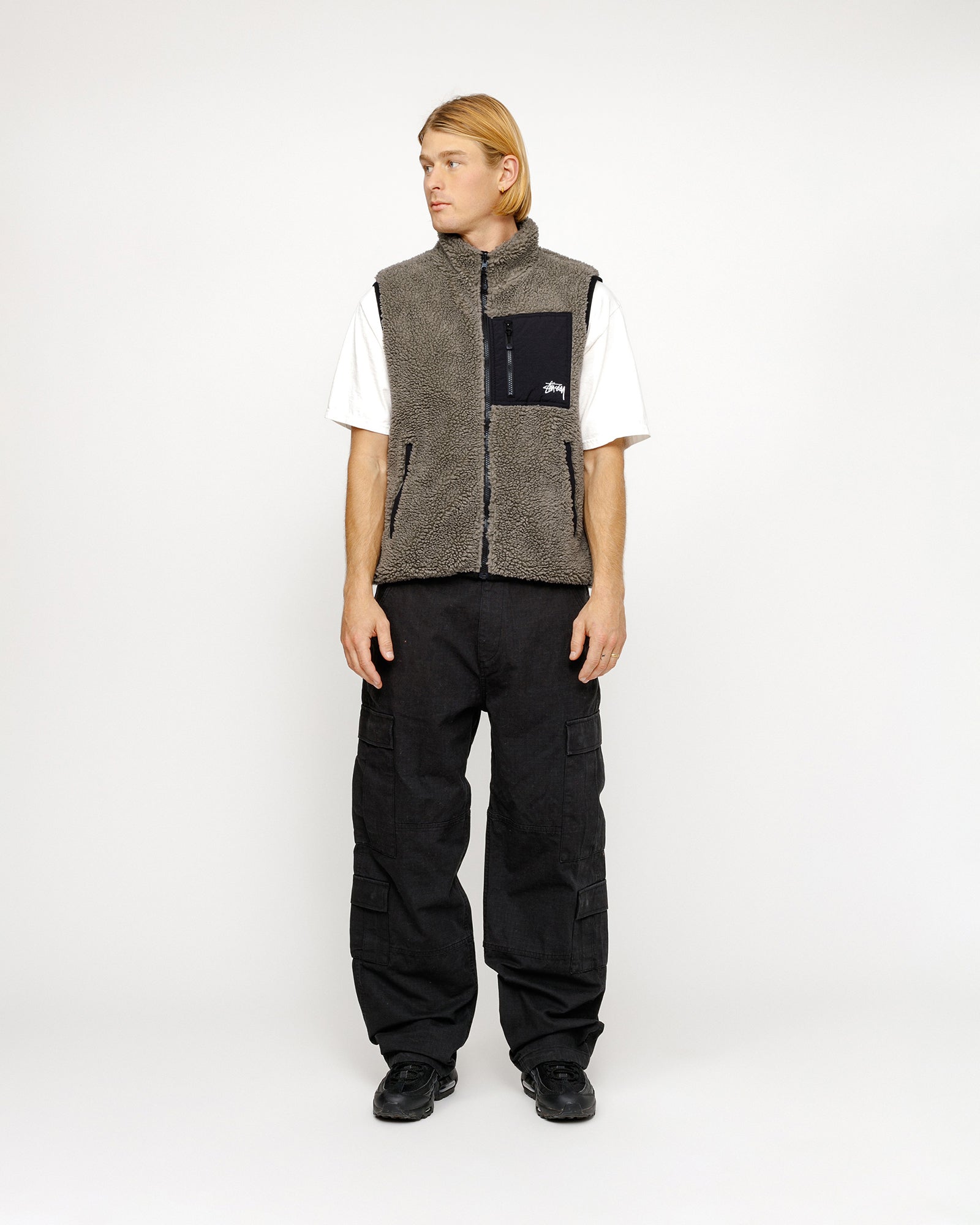 Sherpa Reversible Vest in stone – Stüssy Japan