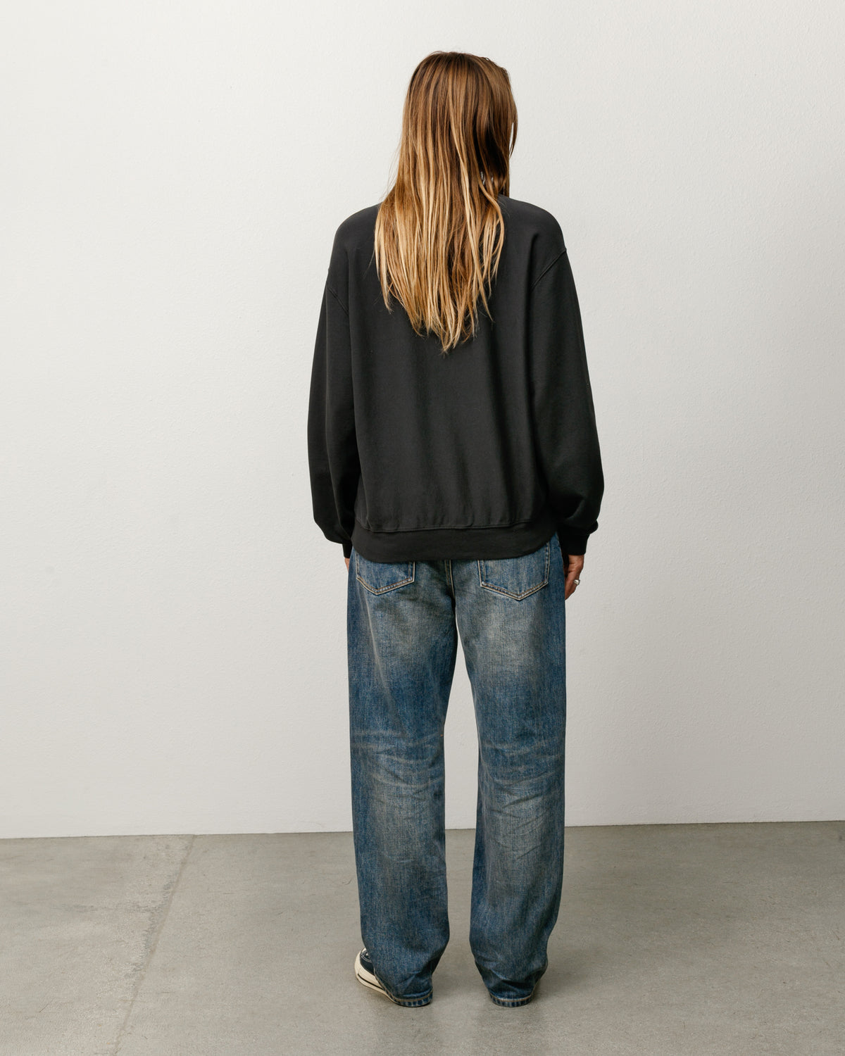 Lightweight Terry Crew – Black | Crew Fleece | Stüssy Japan