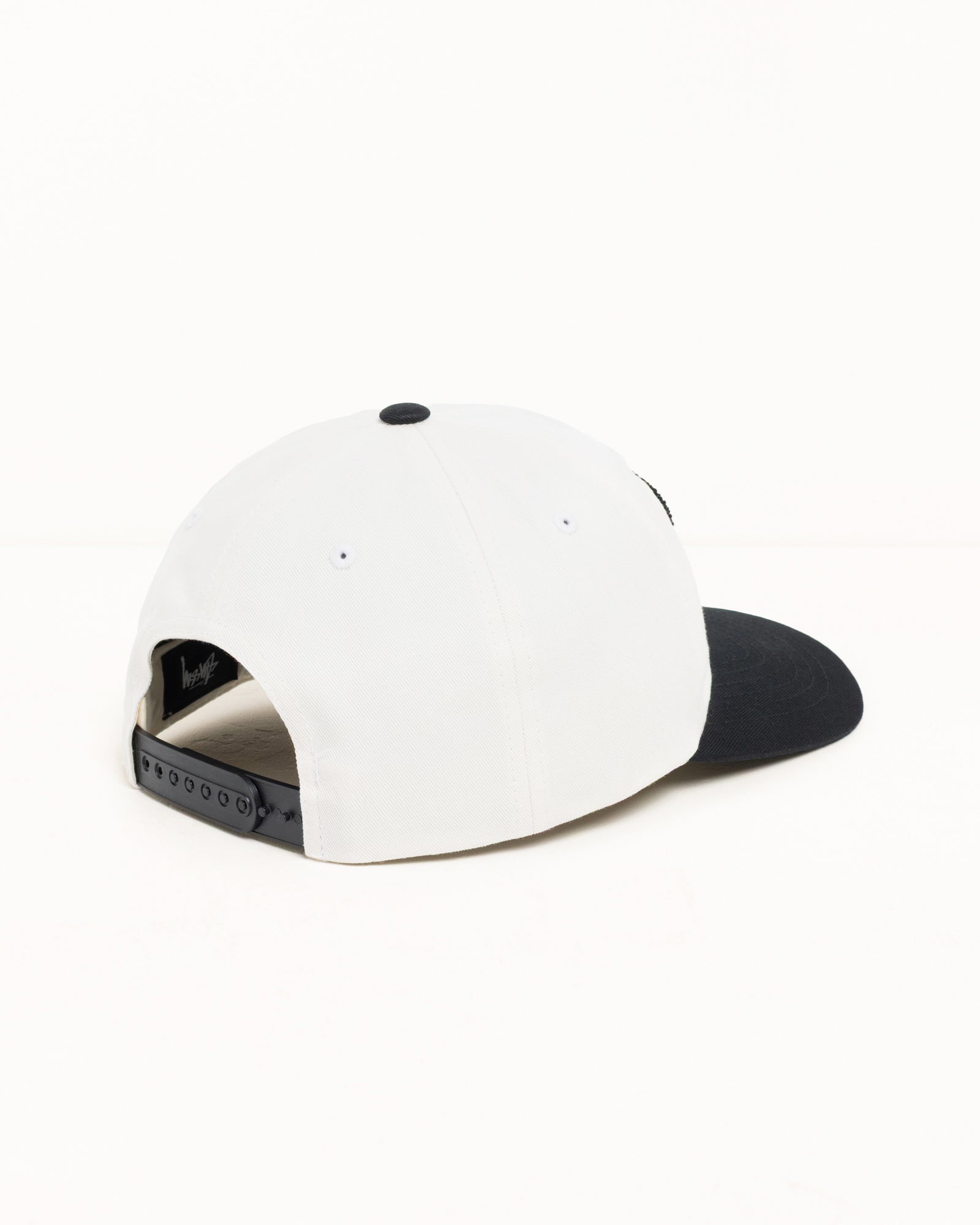 Low Pro Chenille S Snapback – Natural | Headwear | Stüssy Japan