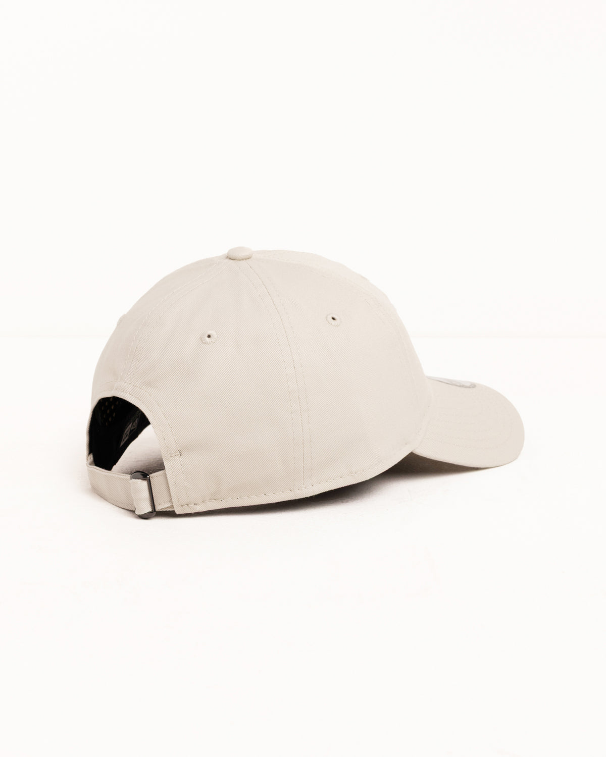 New Era 9TWENTY Basic Strapback – Stone | Headwear | Stüssy Japan