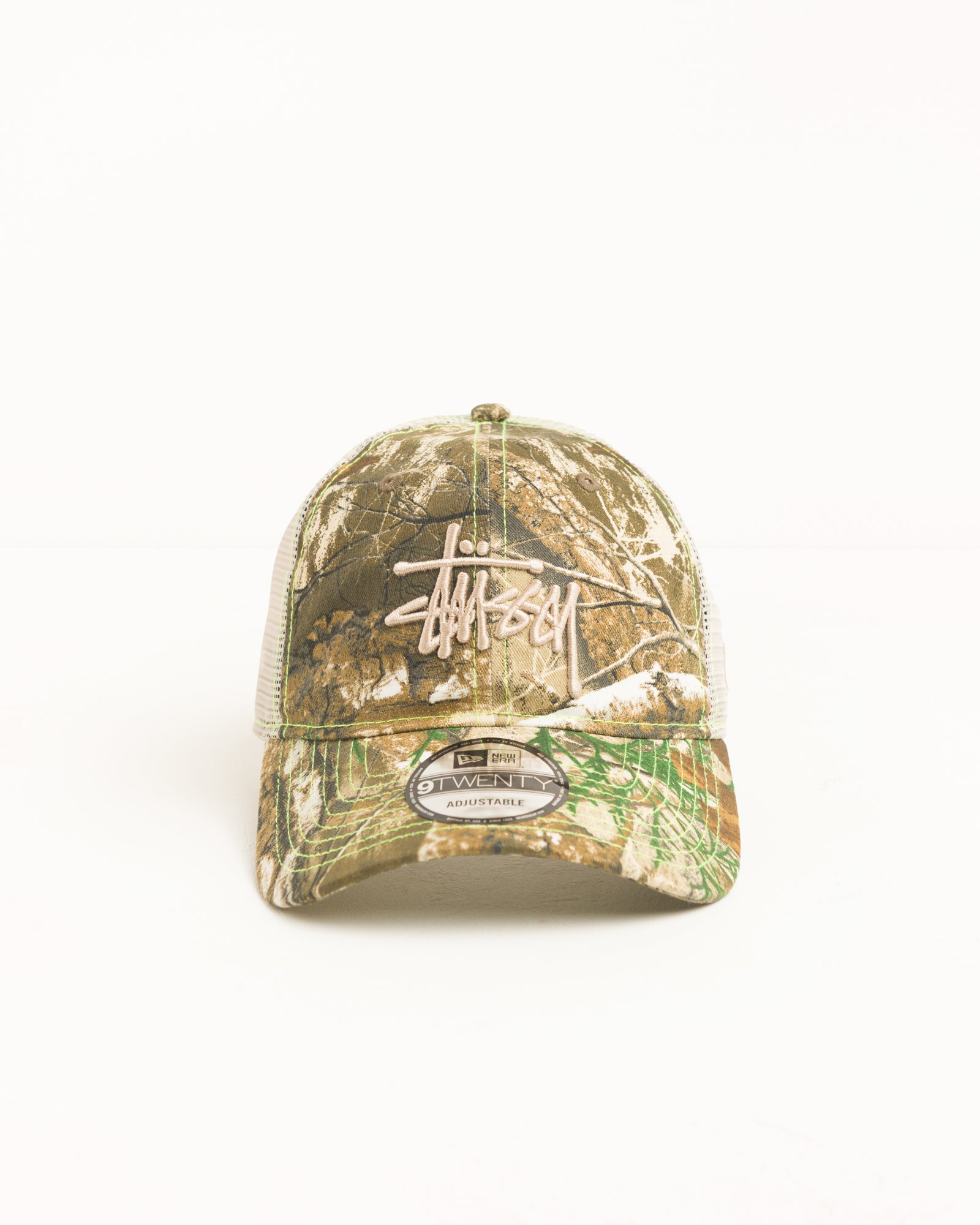 Basic Trucker 9twenty Cap Unisex In Real Tree Edge