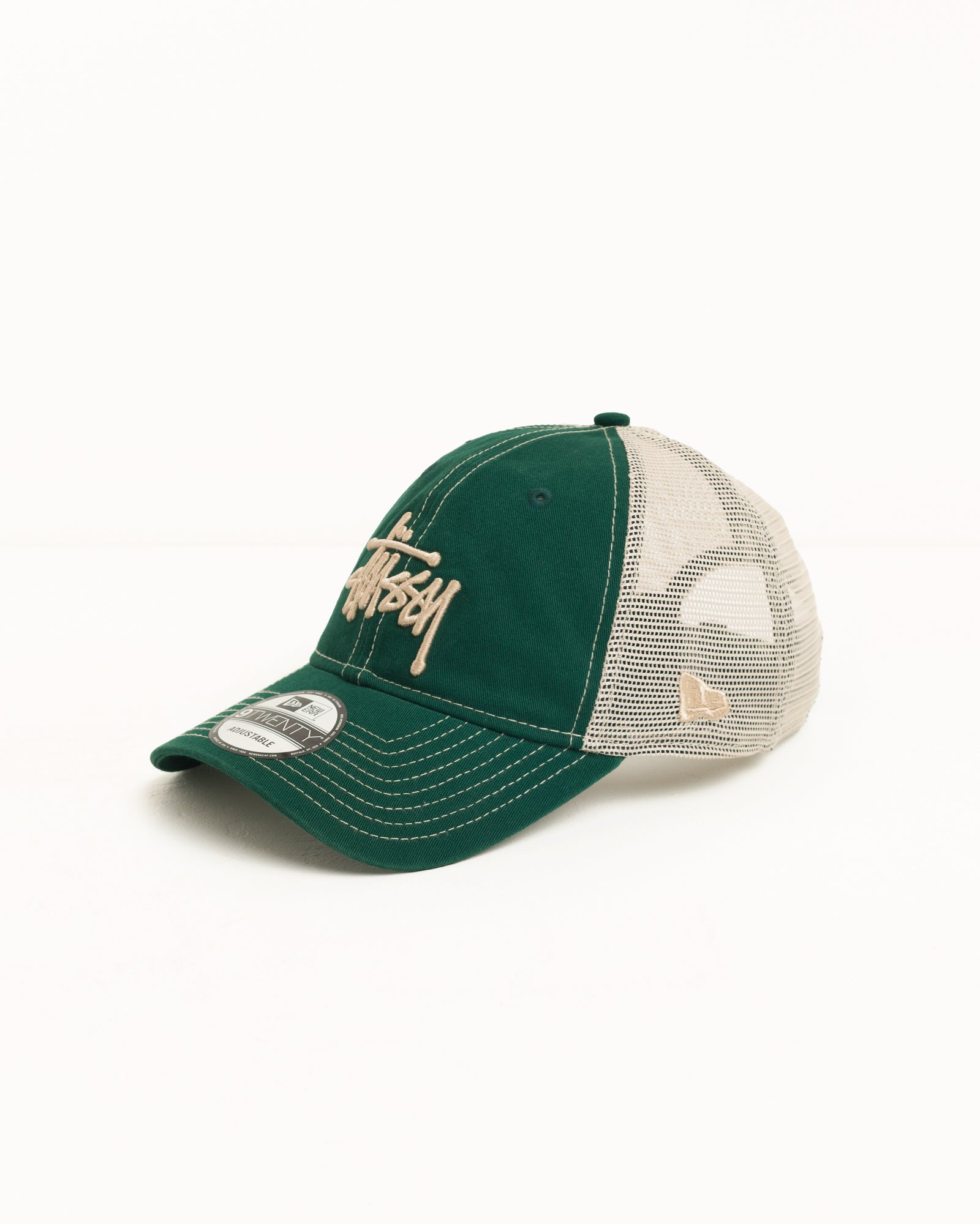 Stüssy 9TWENTY ウォッシュド ベーシック トラッカー ユニセックス キャップ（スプルース）