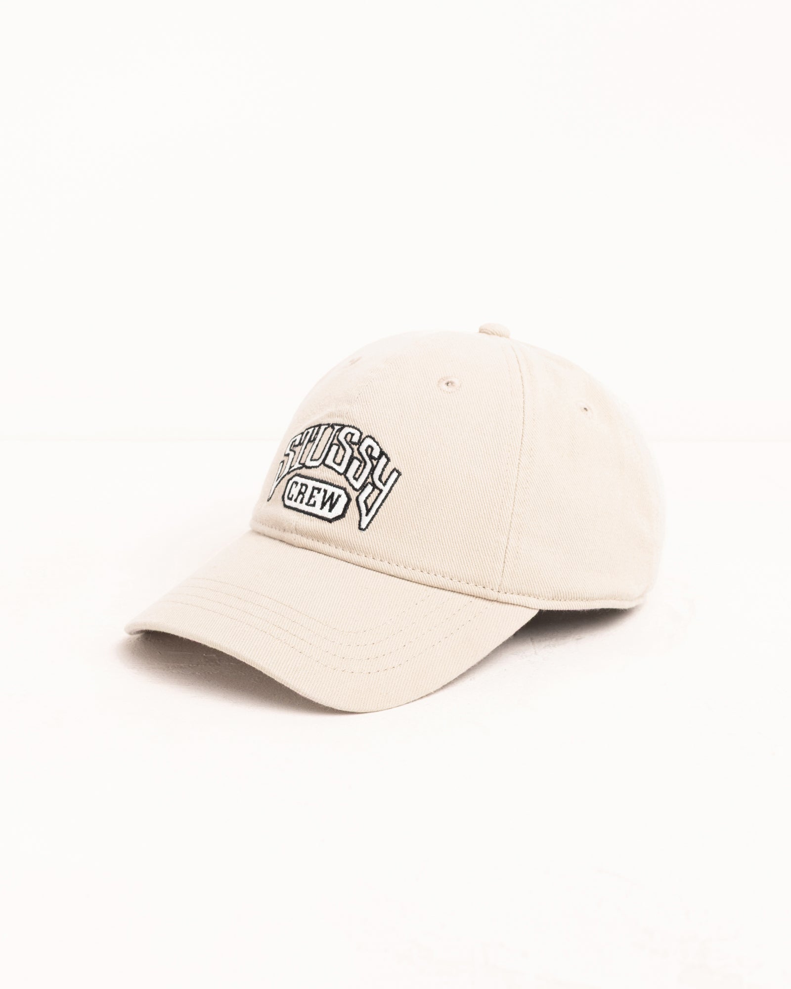 Low Profile Stüssy Crew Strapback – Sand | Headwear | Stüssy Japan
