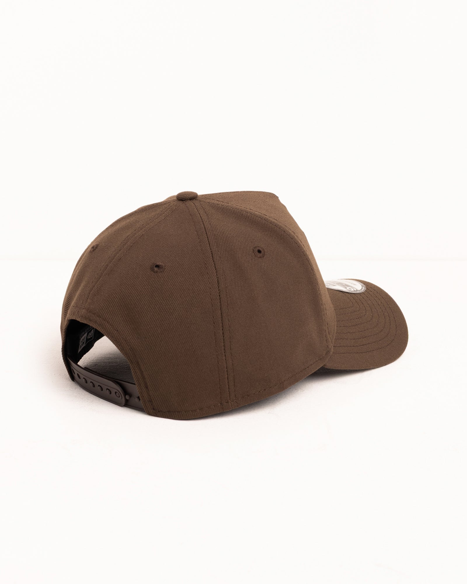 New Era 9Forty Basic Snapback – Brown | Headwear | Stüssy Japan