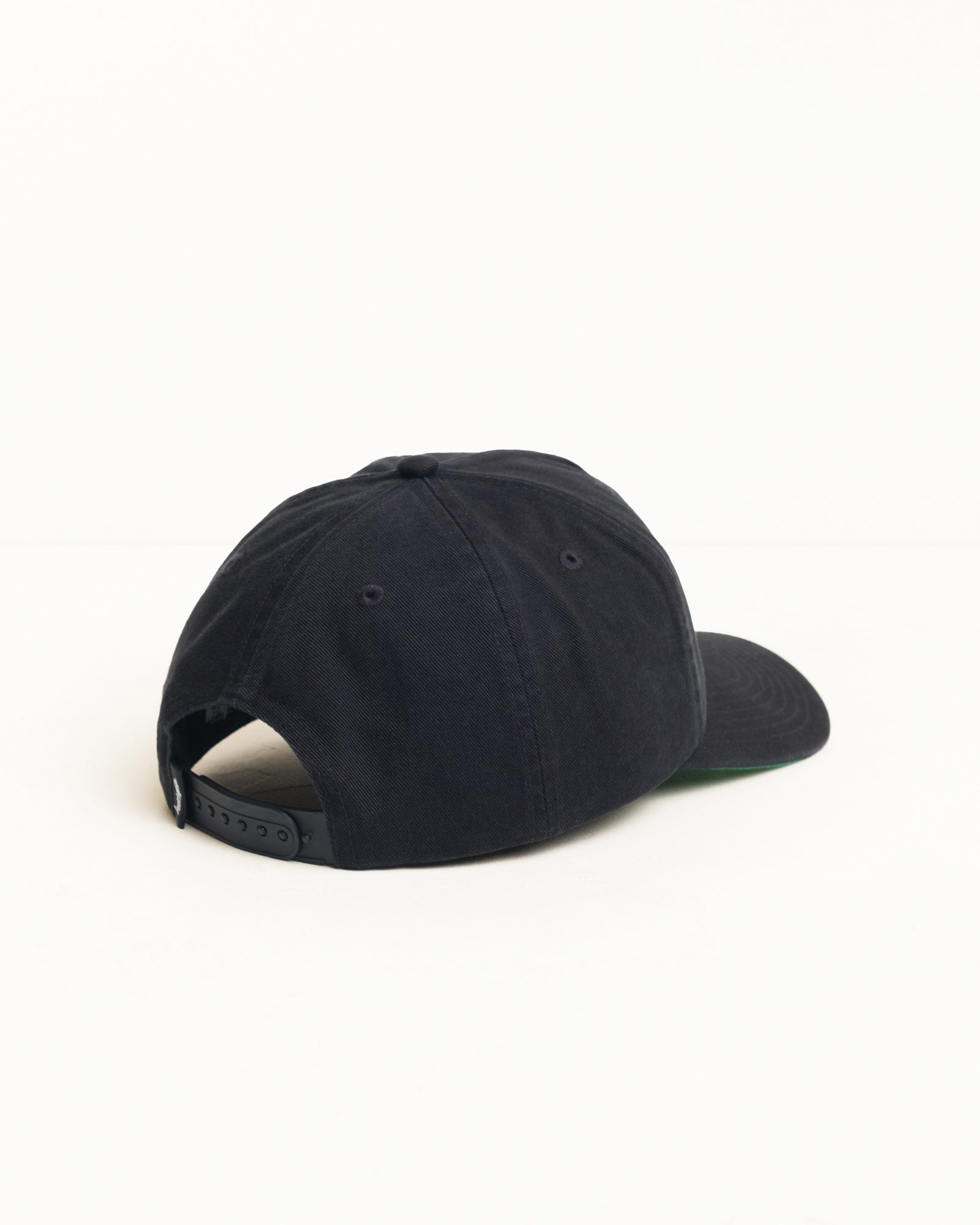 Big Stock Snapback Cap - Black | Headwear | Stüssy Japan