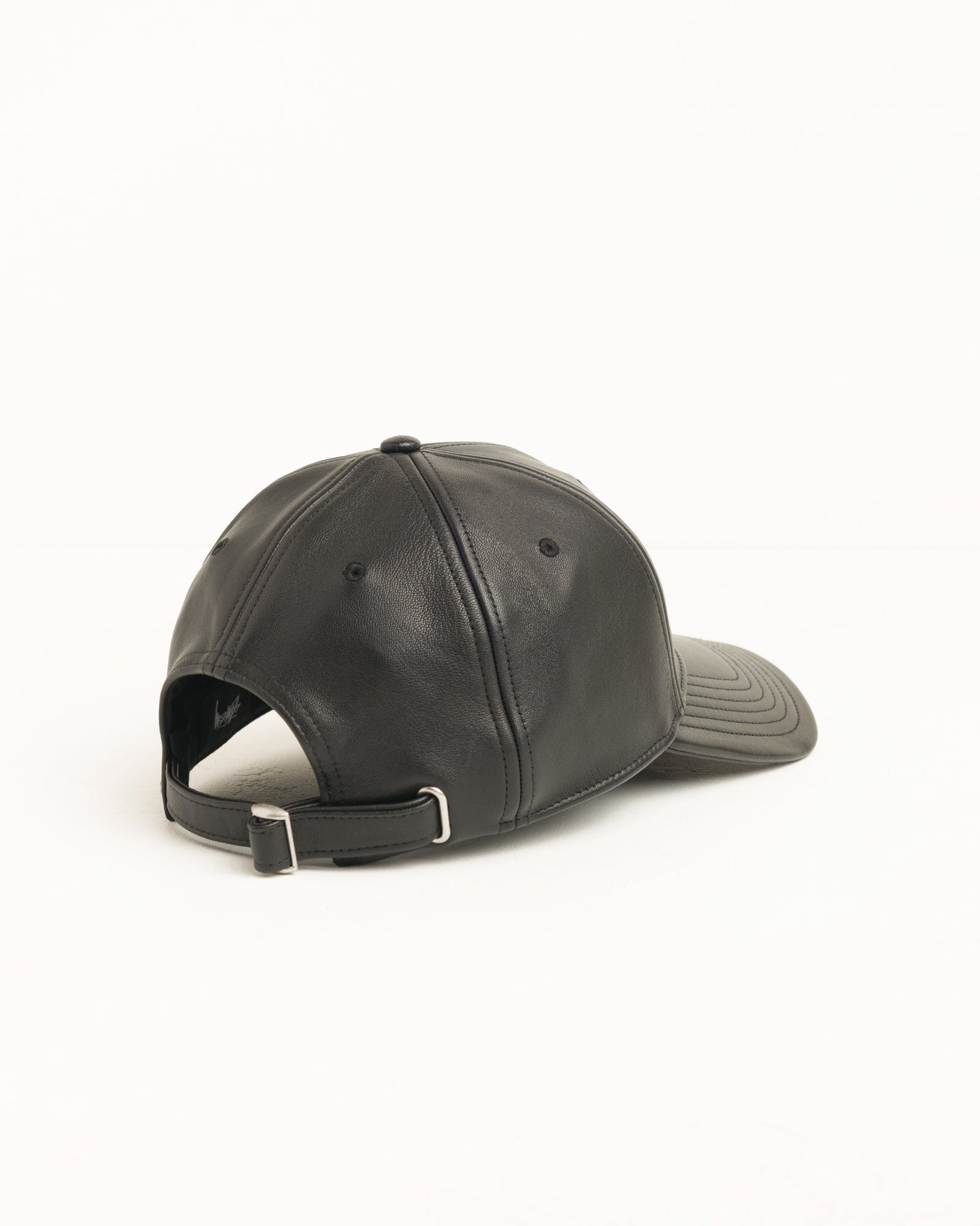 stussy レザーキャップ　ラムレザー Leather Basic Stüssy Cap - Black | Headwear | Stüssy Japan