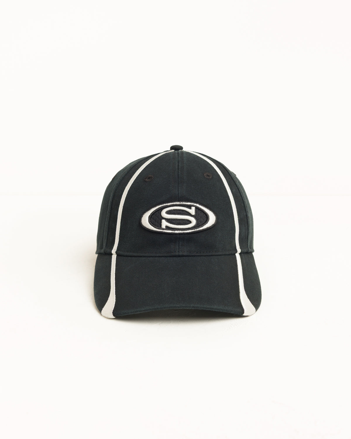 Lp S Oval Strapback Cap Unisex In Black