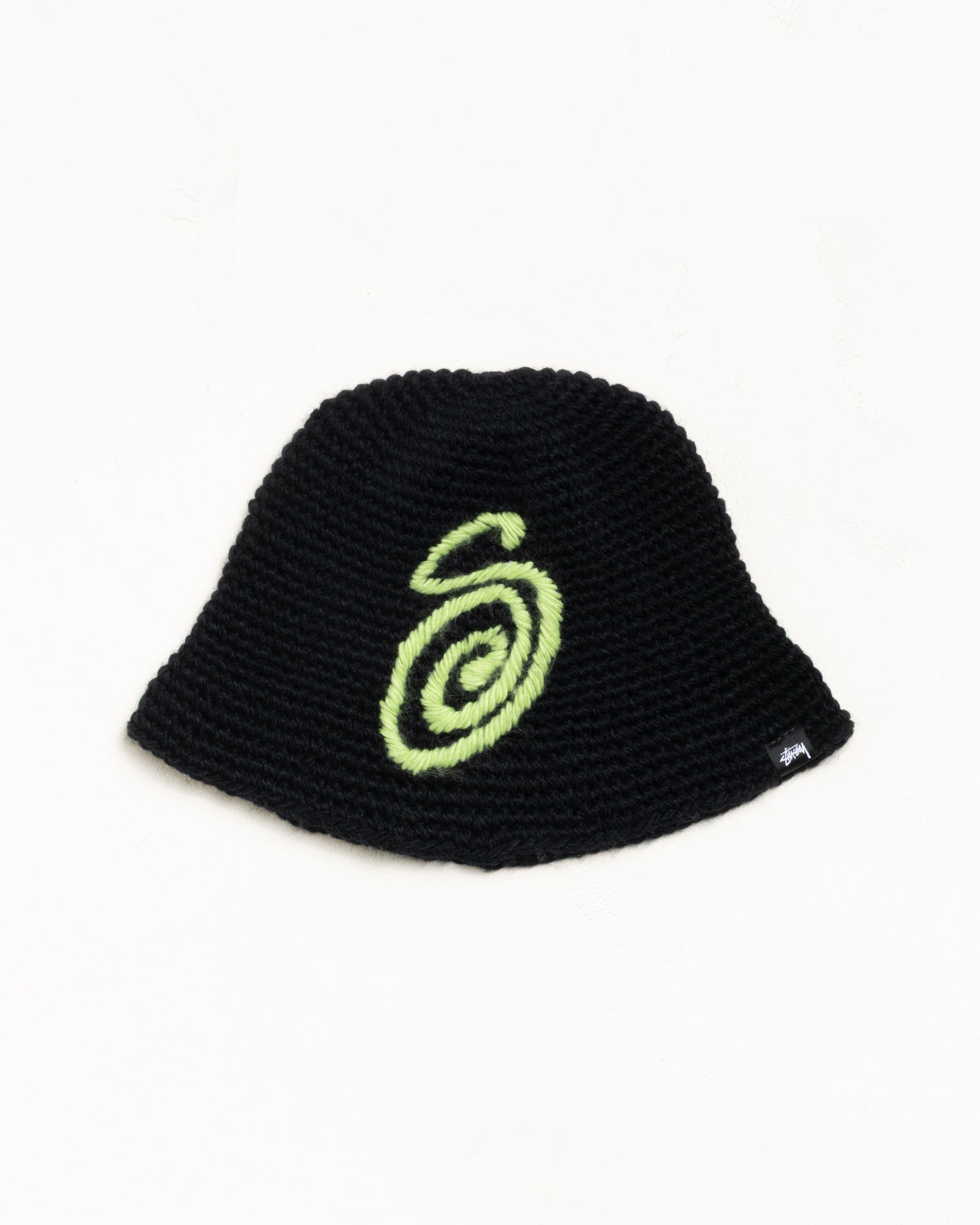 Swirly S Knit Bucket Hat Accessories - In Black