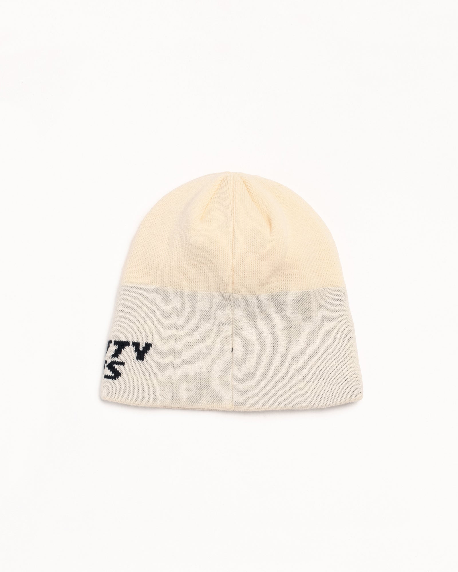 STUSSY SKULLCAP TRI COUNTY ビーニー　ニット　帽子 Skullcap Tri County – Natural | Headwear | Stüssy Japan