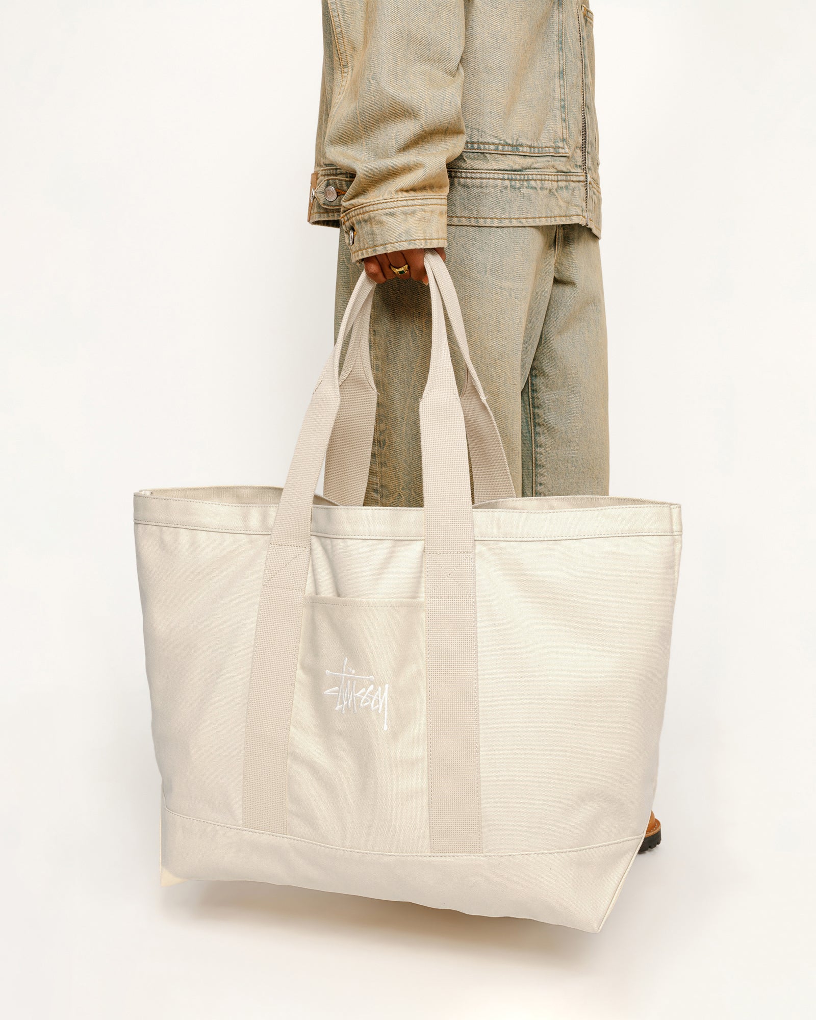 Canvas Extra Large Tote Bag in natural – Stüssy Japan