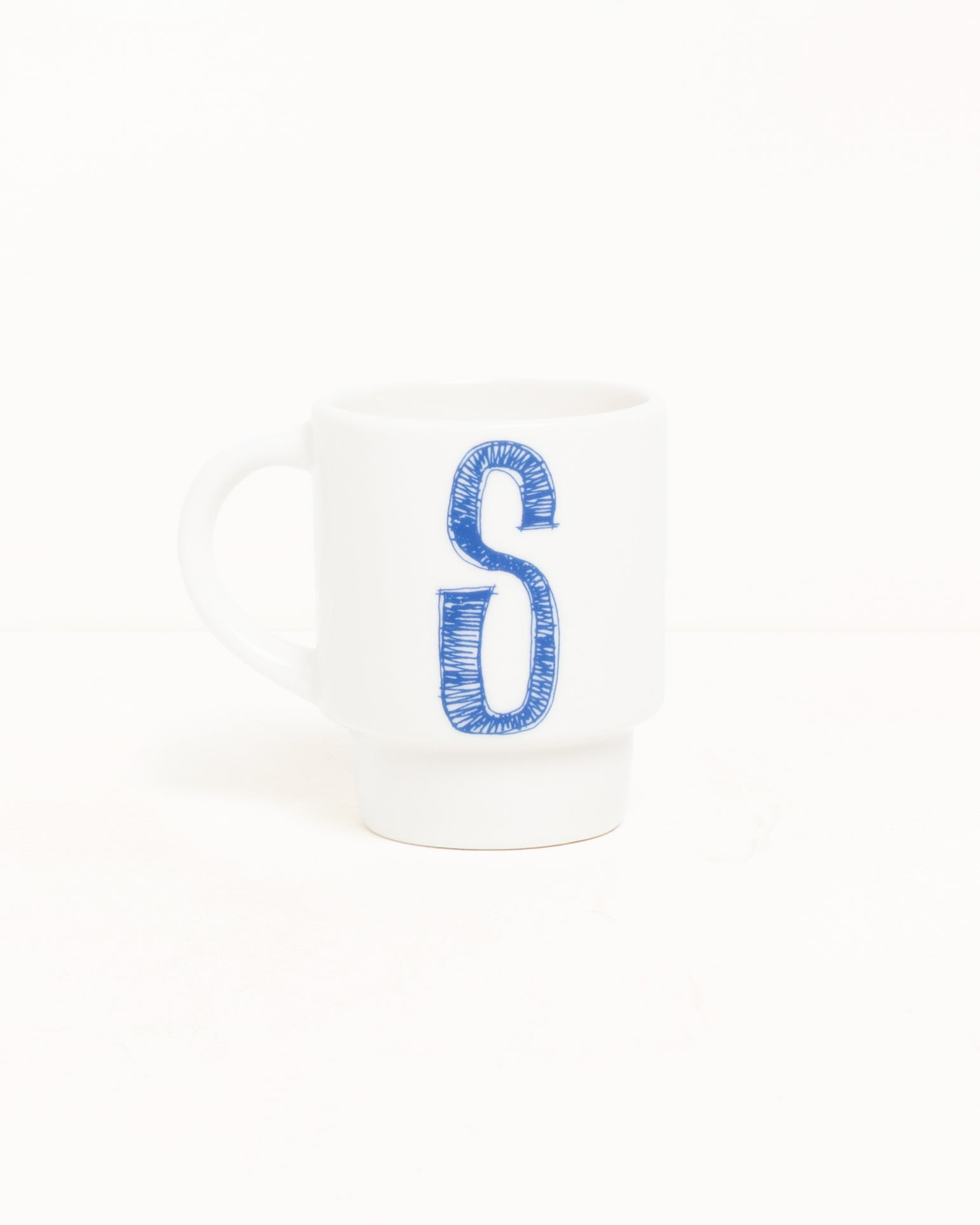 Stacking Mug Set- 6 Pcs Accessories In White