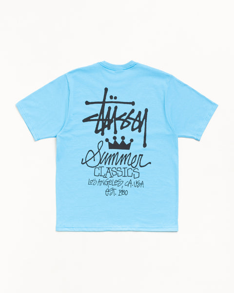 スカイブルーのユニセックス半袖サマー クラシックスTシャツ、シンプルで合わせやすい色合いの一枚です。