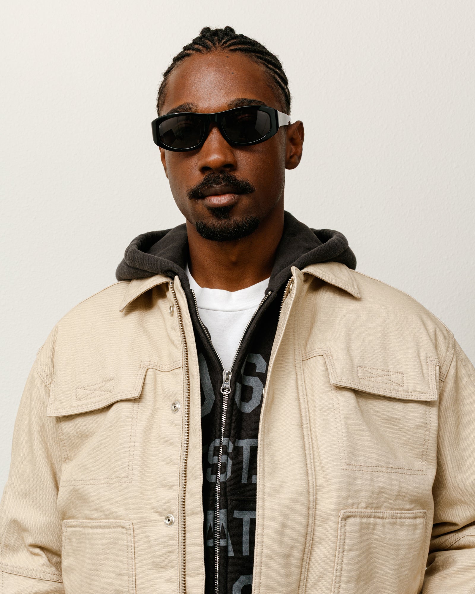 Landon Sunglasses Accessories In Black/black Lens